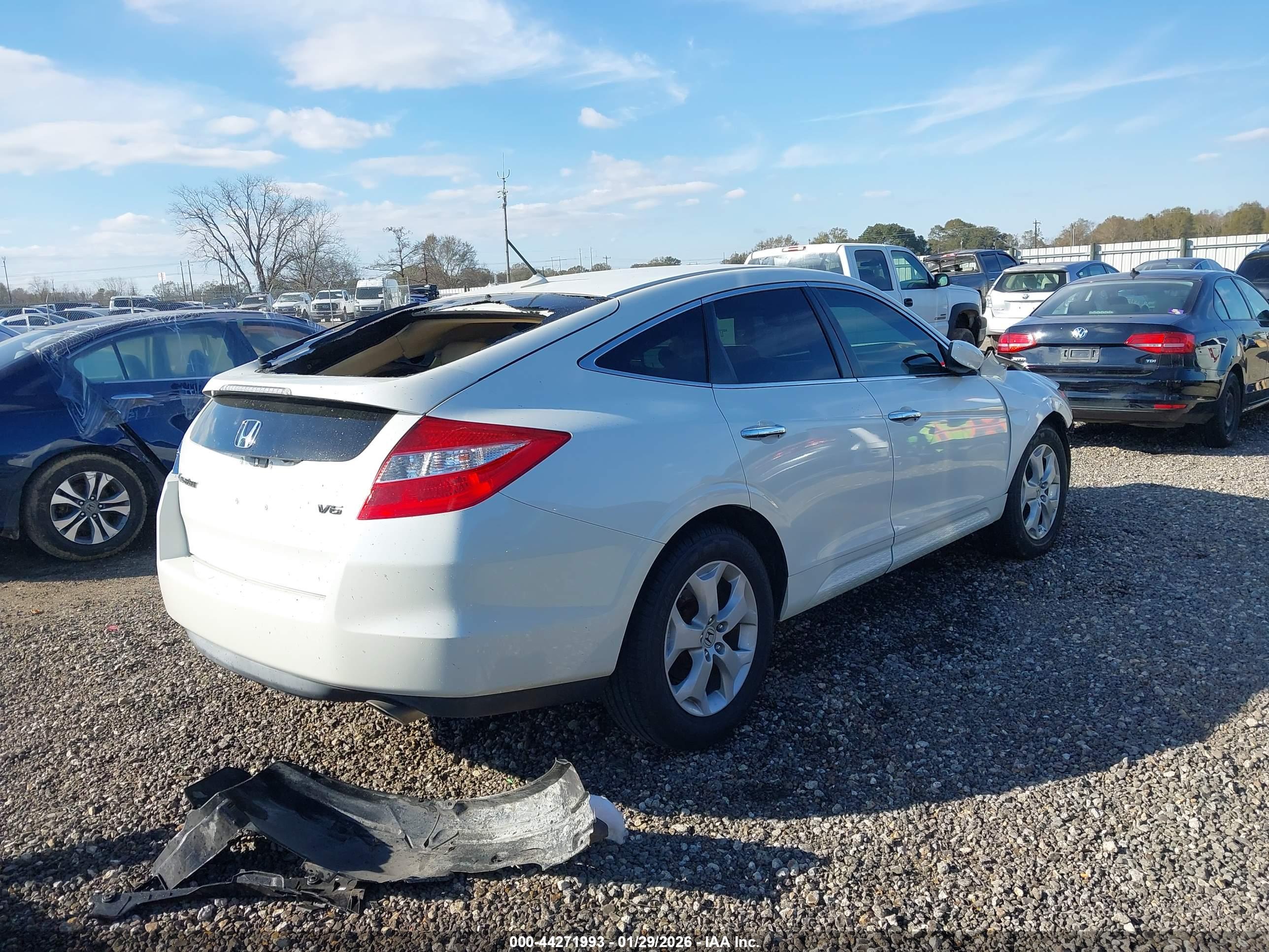 HONDA CROSSTOUR image 4