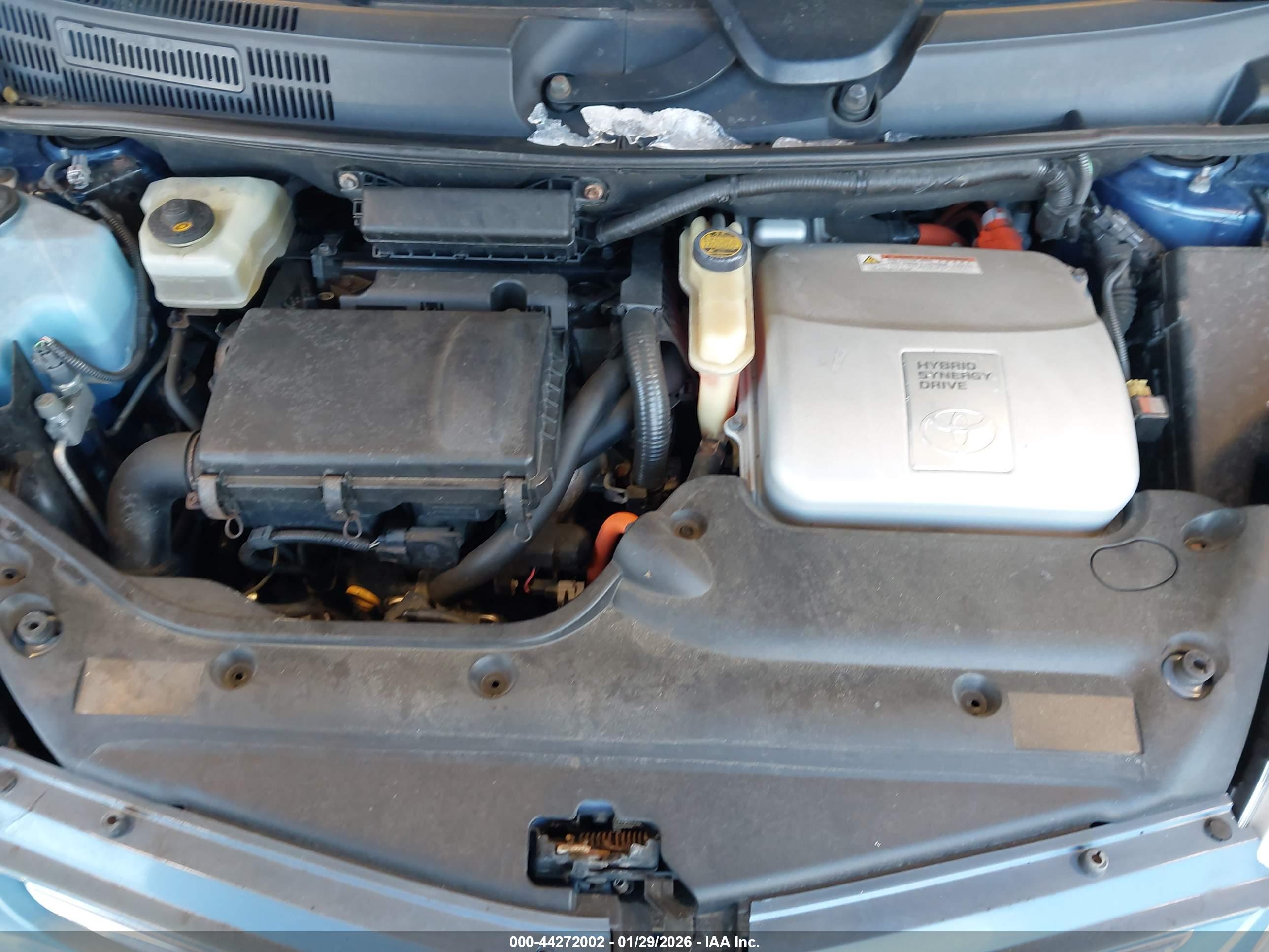 TOYOTA PRIUS image 10