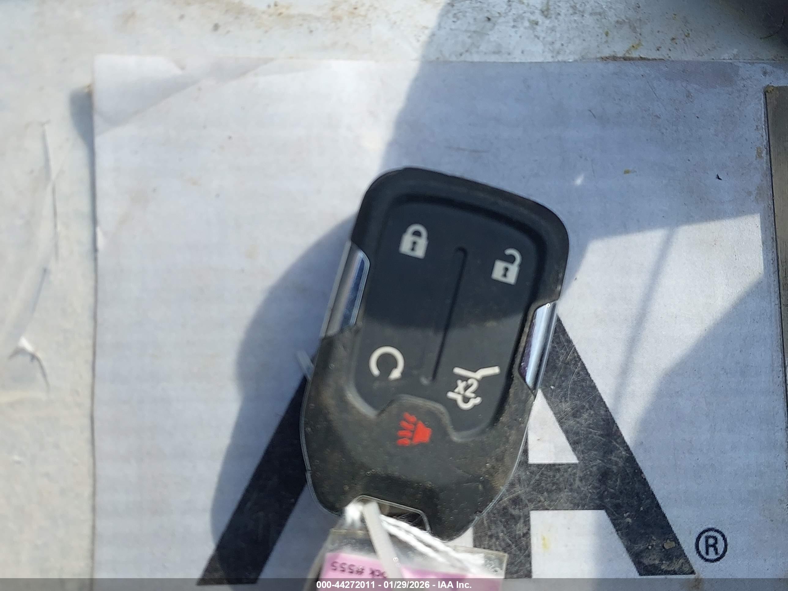 GMC TERRAIN image 11