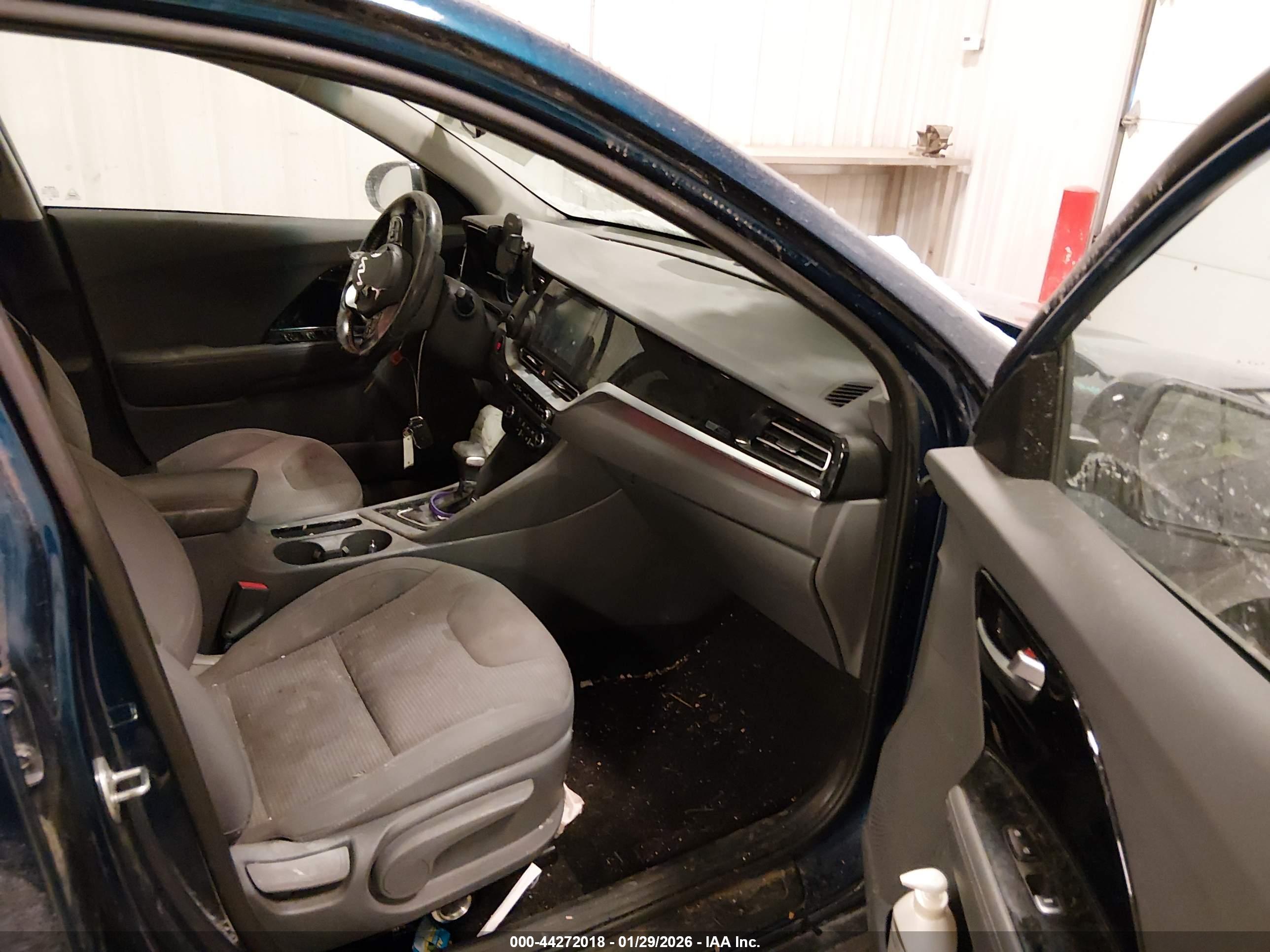 KIA NIRO image 5