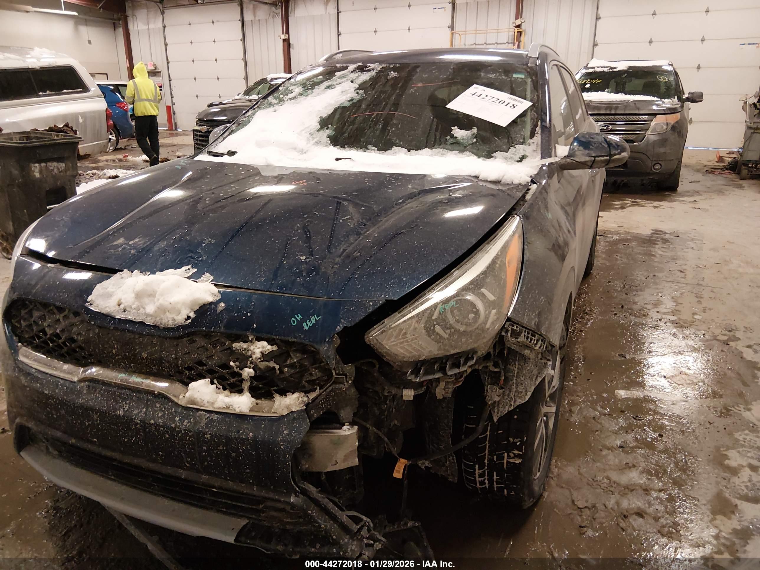 KIA NIRO image 6