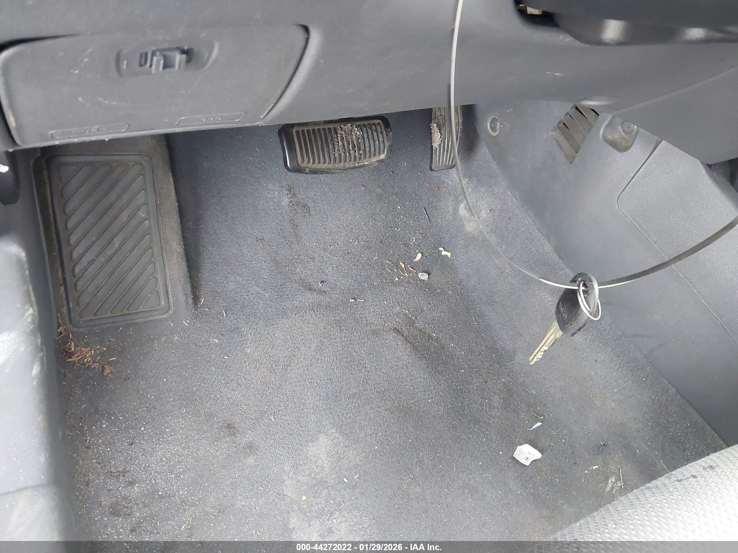 KIA RIO image 11