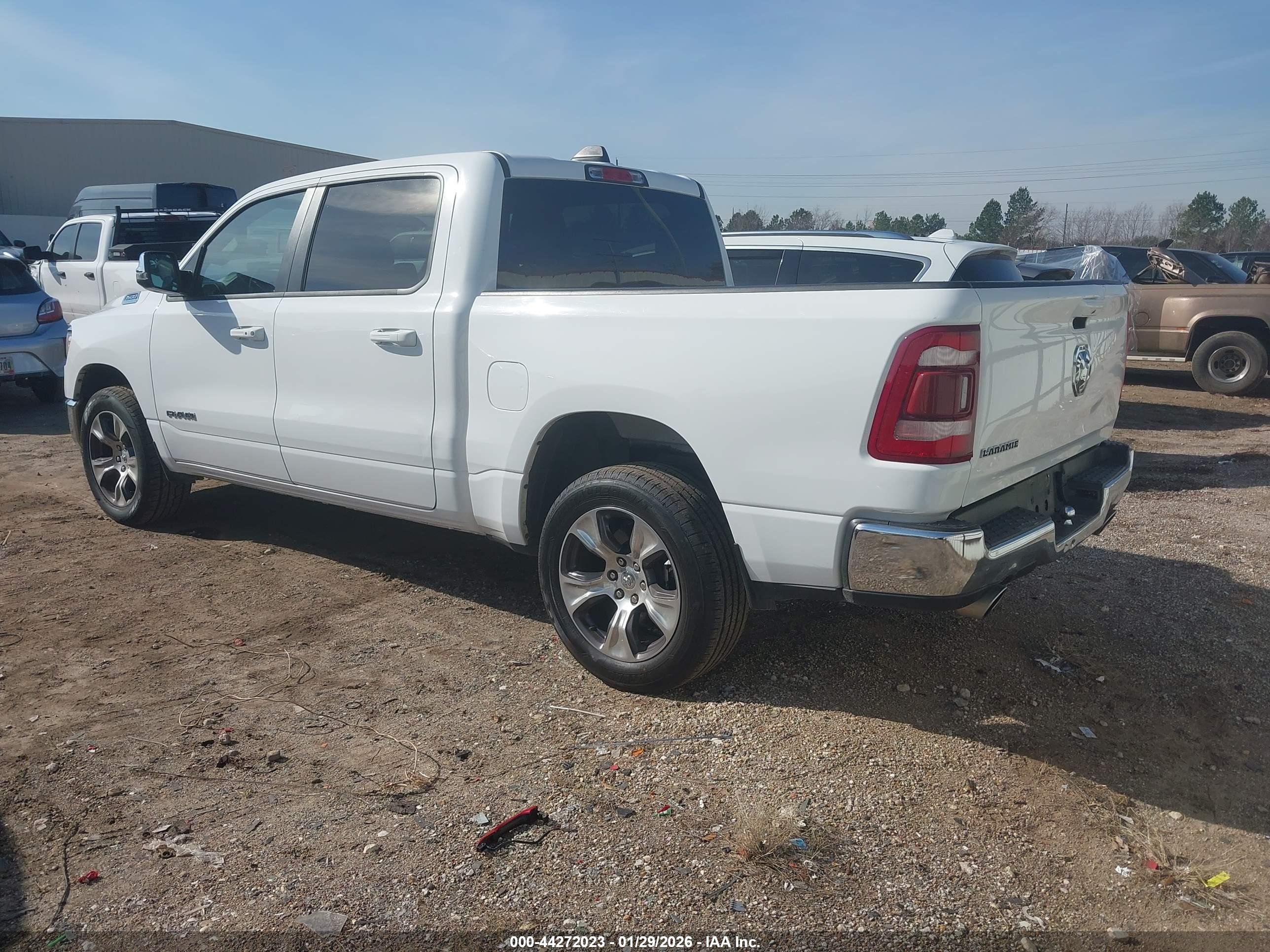RAM 1500 image 3