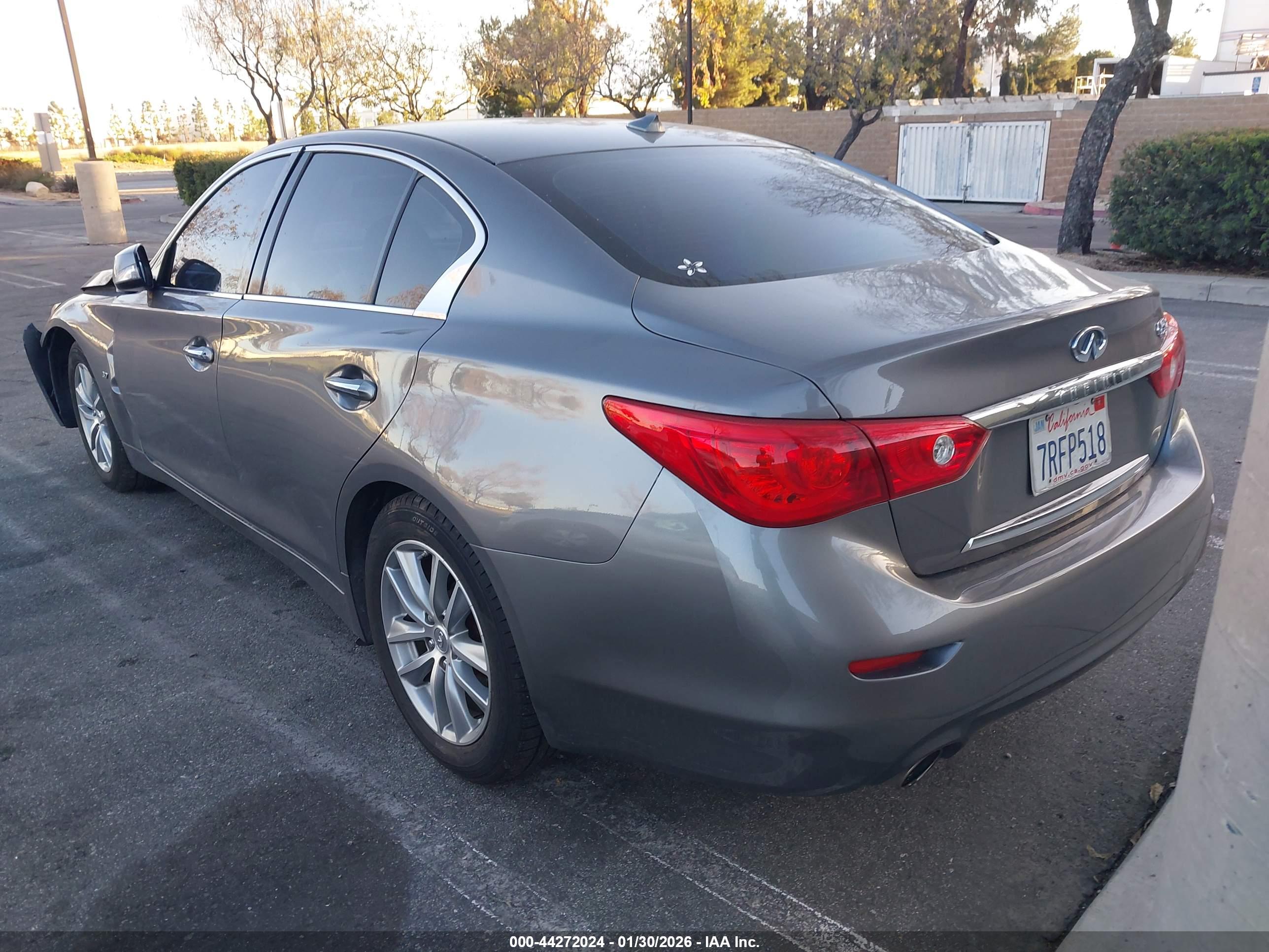 INFINITI Q50 image 3