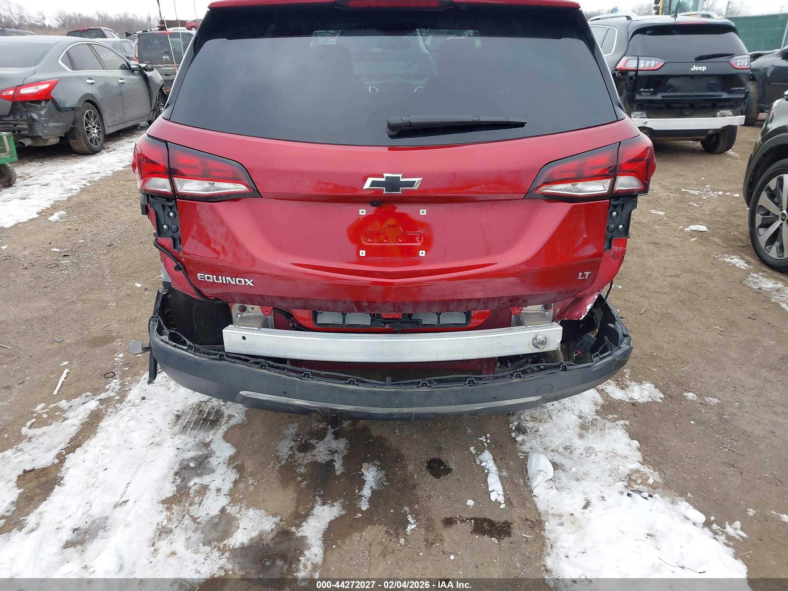 CHEVROLET EQUINOX image 6