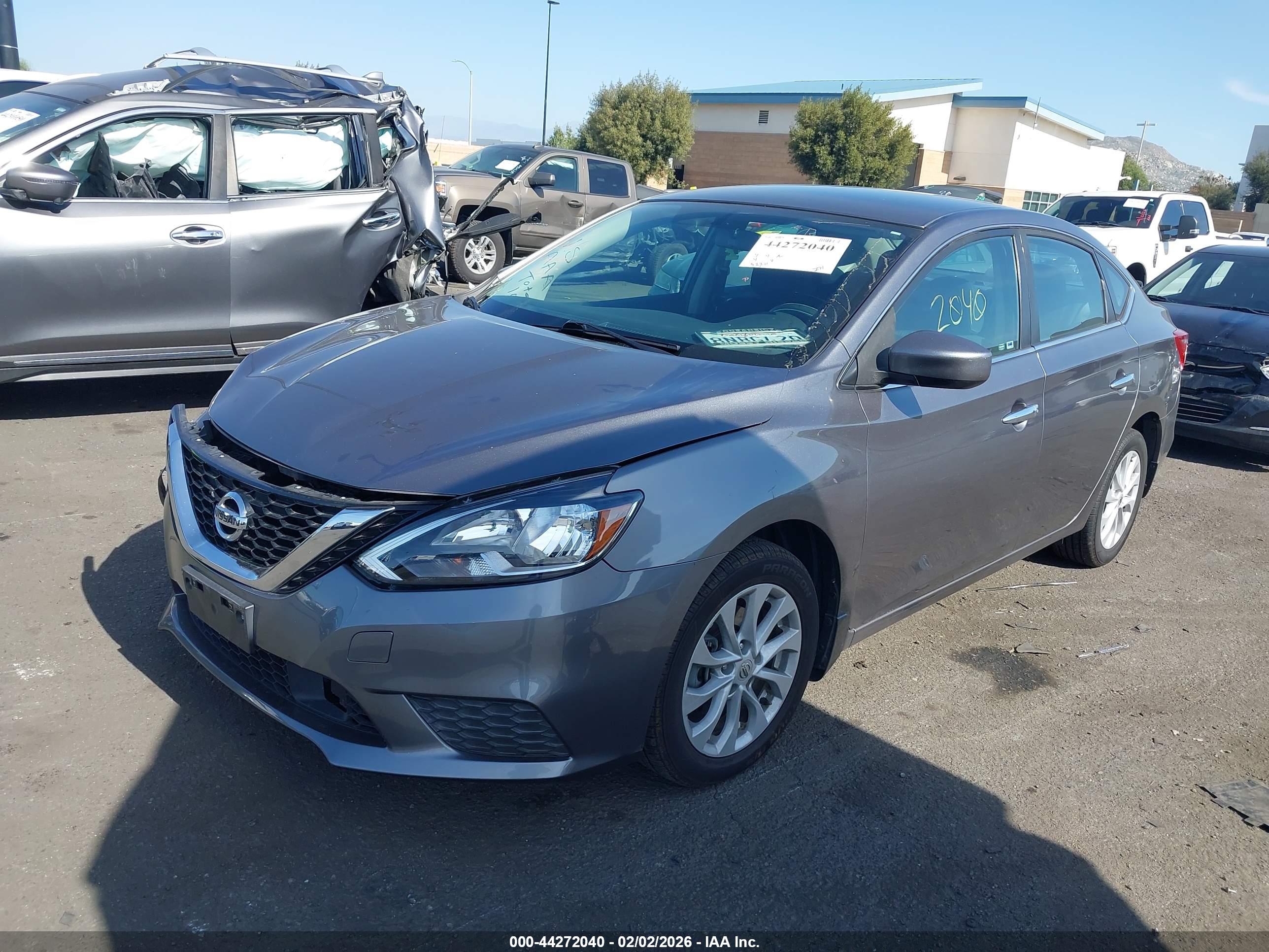 NISSAN SENTRA image 2
