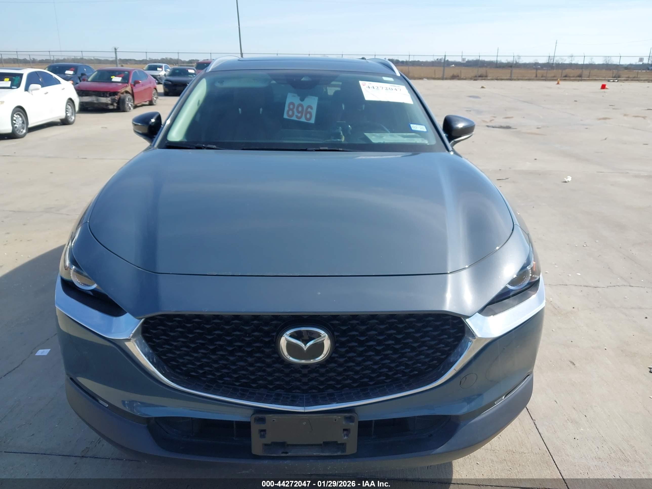 MAZDA CX-30 image 6