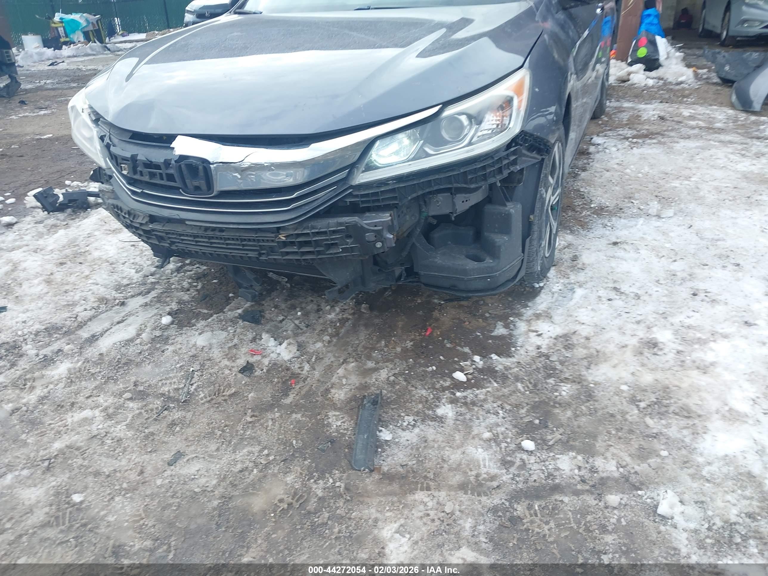 HONDA ACCORD image 6