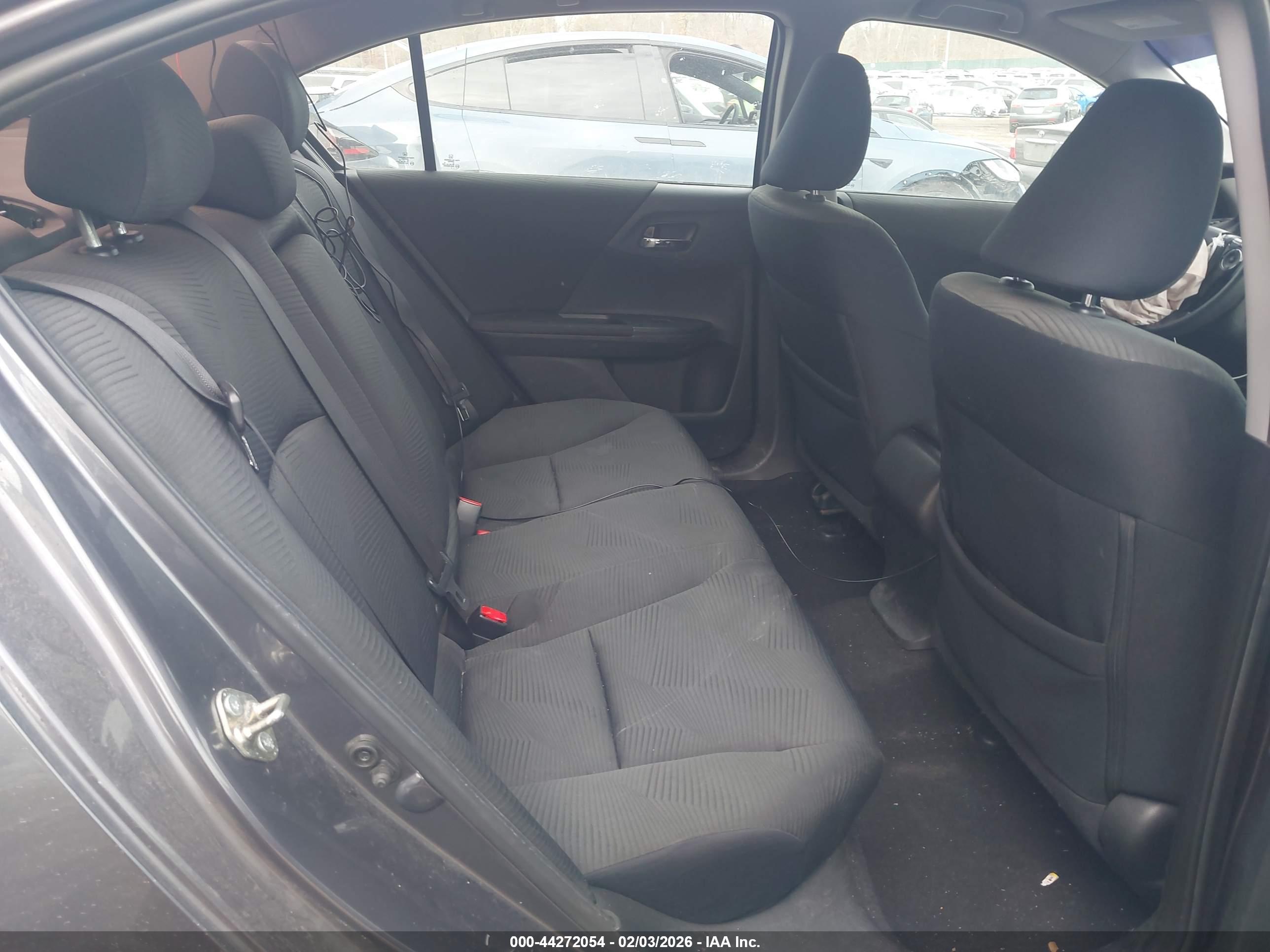 HONDA ACCORD image 8
