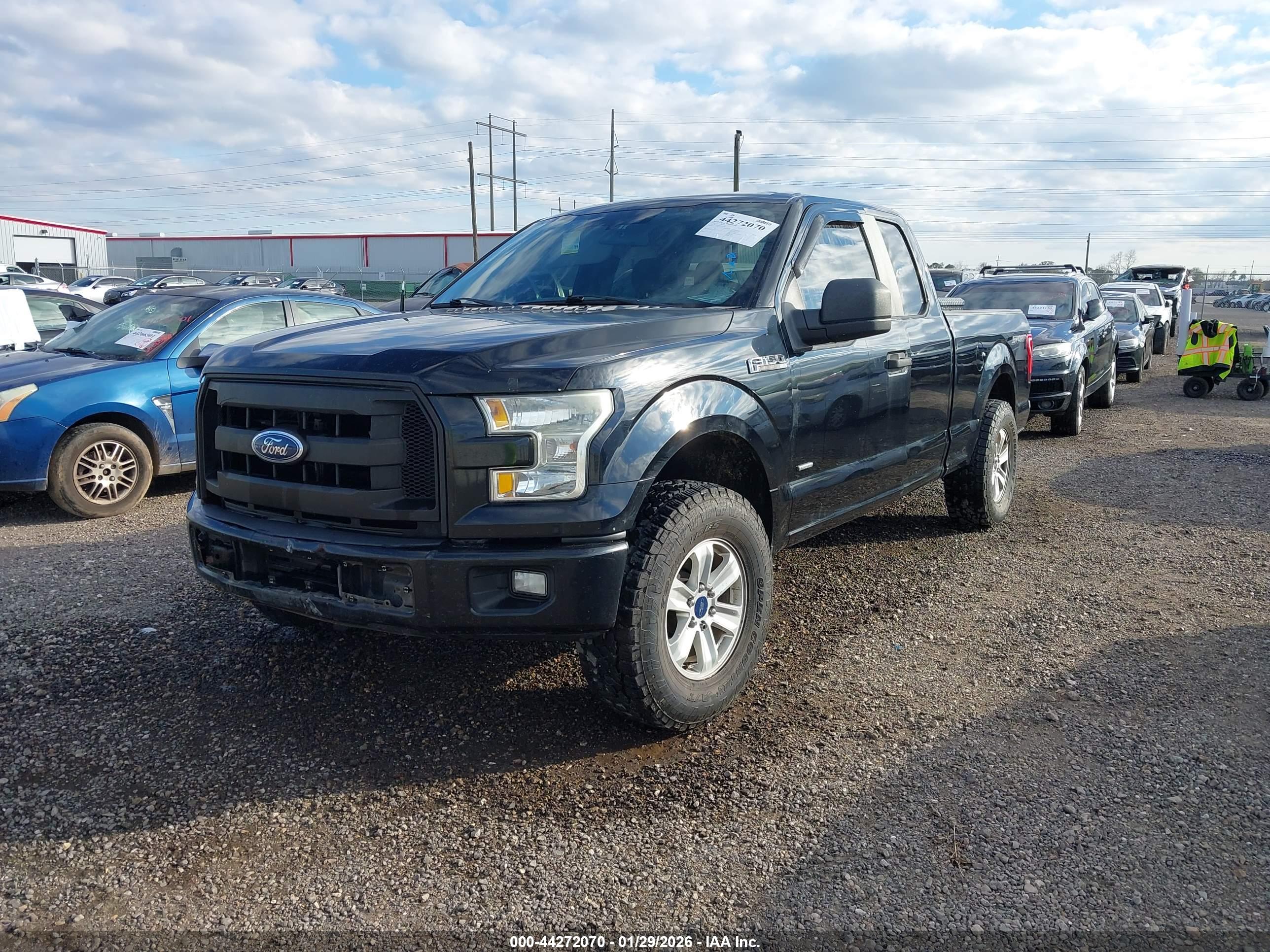 FORD F-150 image 2