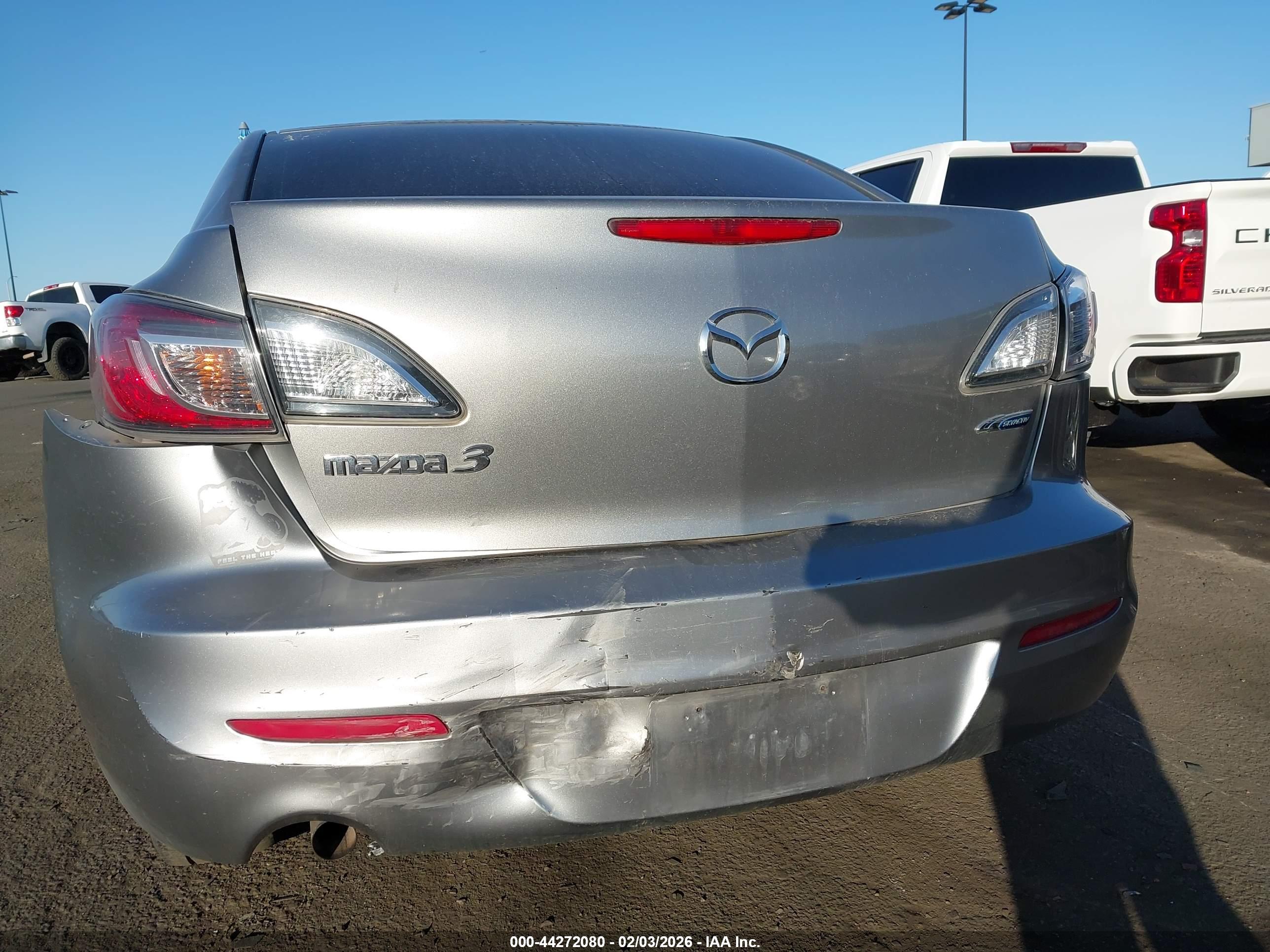 MAZDA MAZDA3 image 6