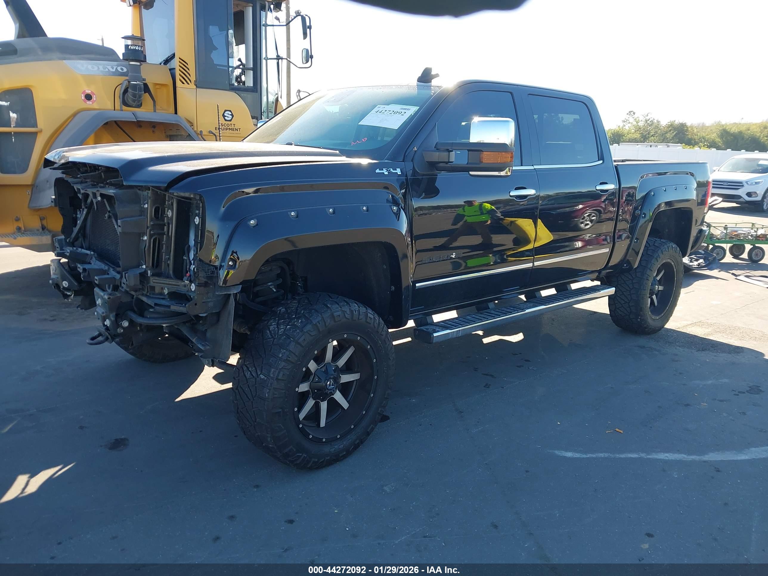 GMC SIERRA image 2
