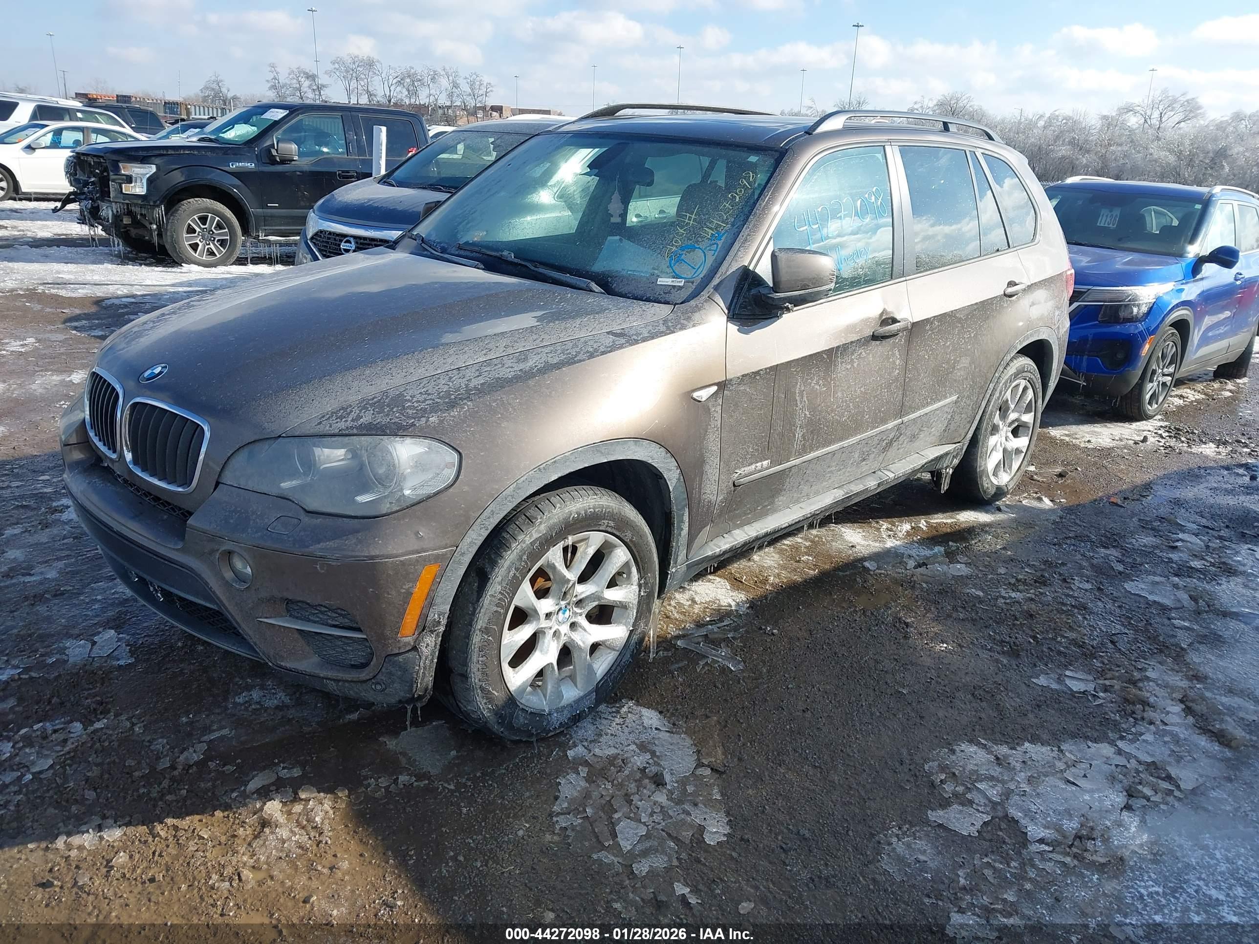 BMW X5 image 2