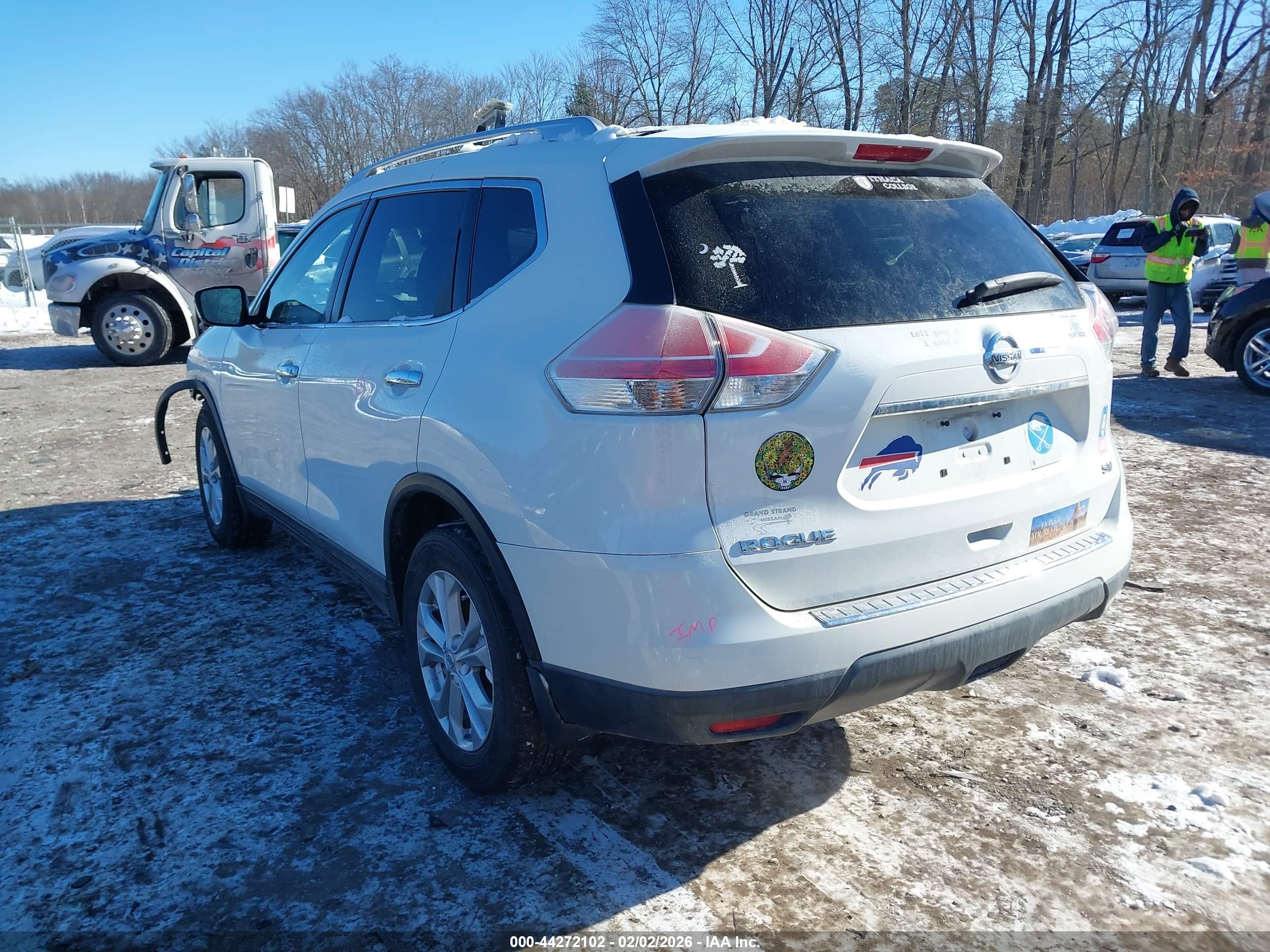 NISSAN ROGUE image 3