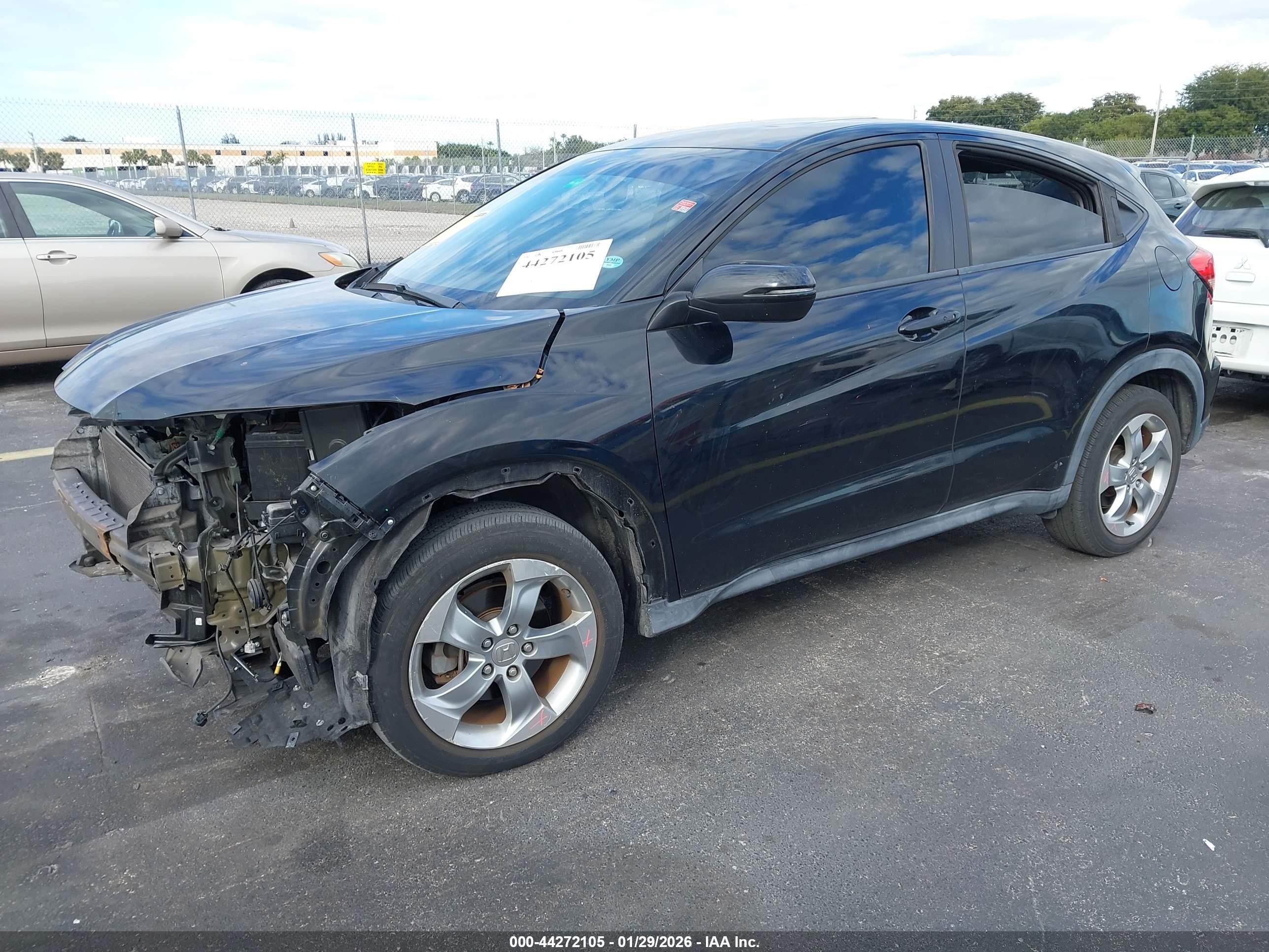 HONDA HR-V image 2