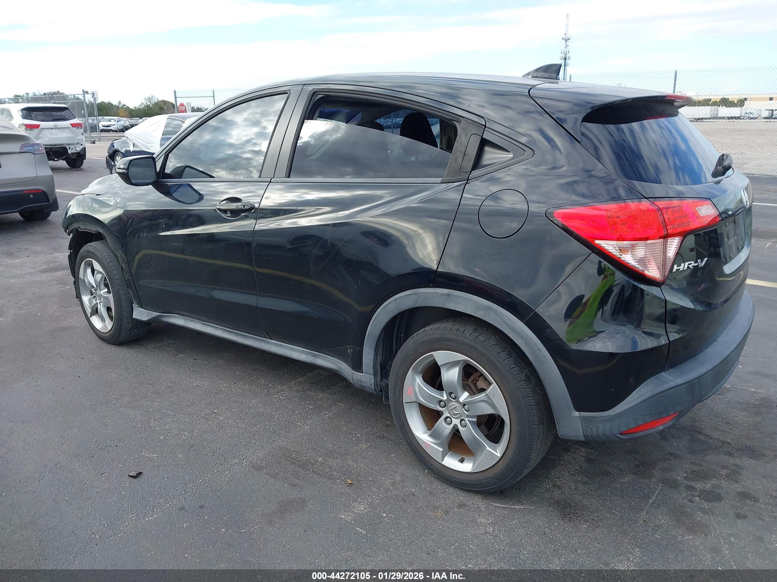 HONDA HR-V image 3