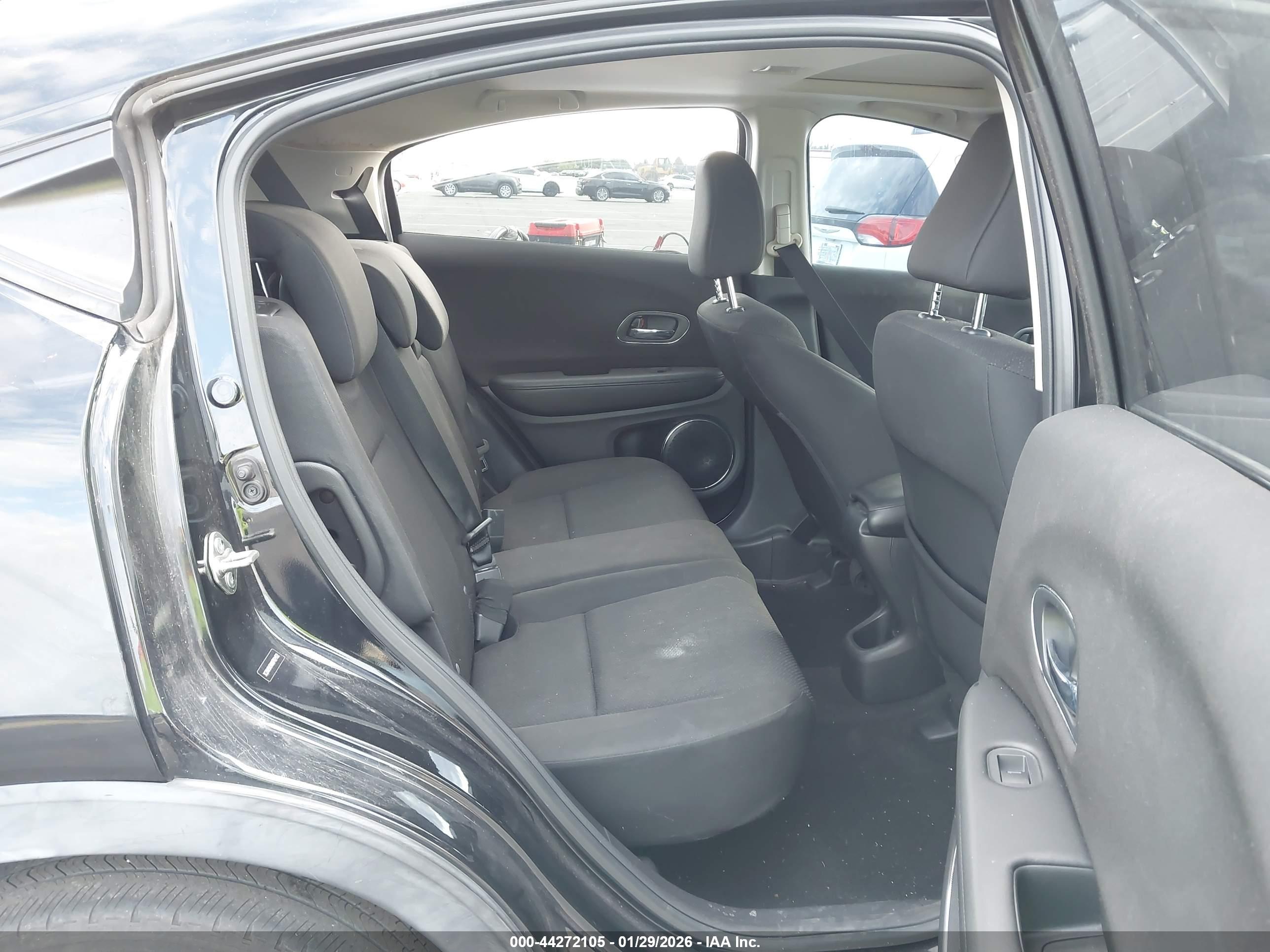 HONDA HR-V image 8