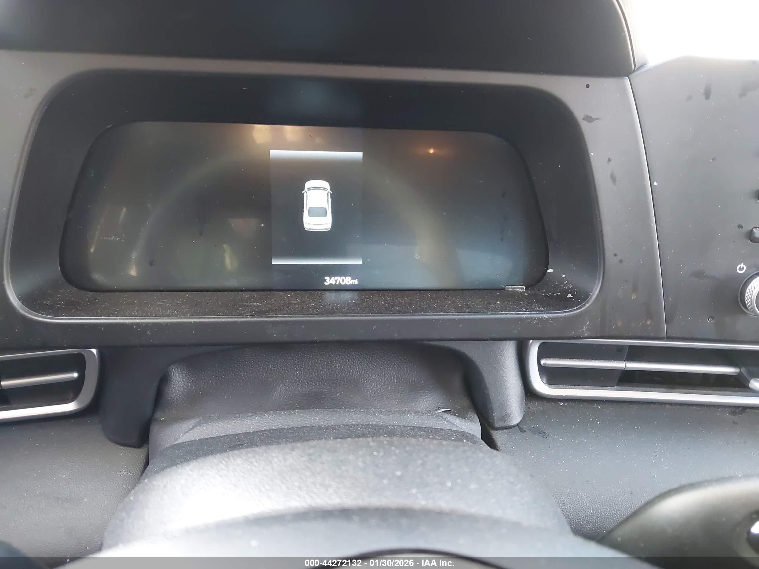 HYUNDAI ELANTRA image 7