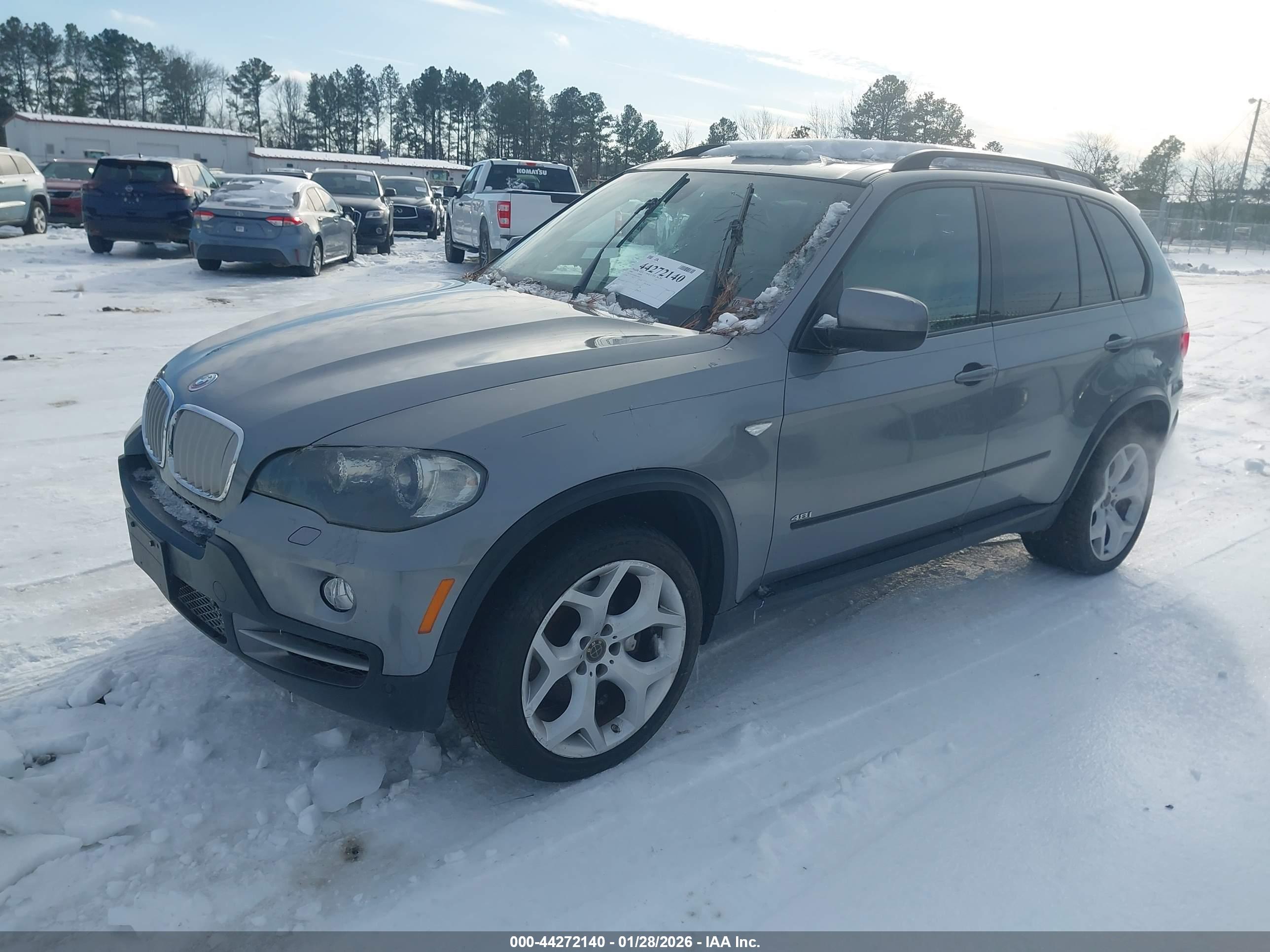 BMW X5 image 2