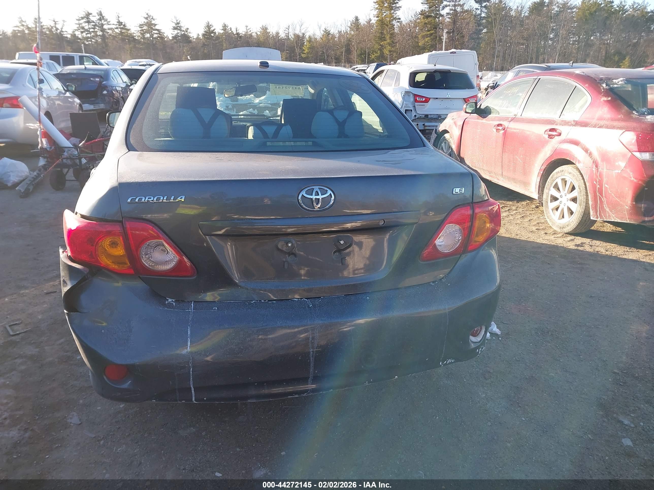 TOYOTA COROLLA image 6