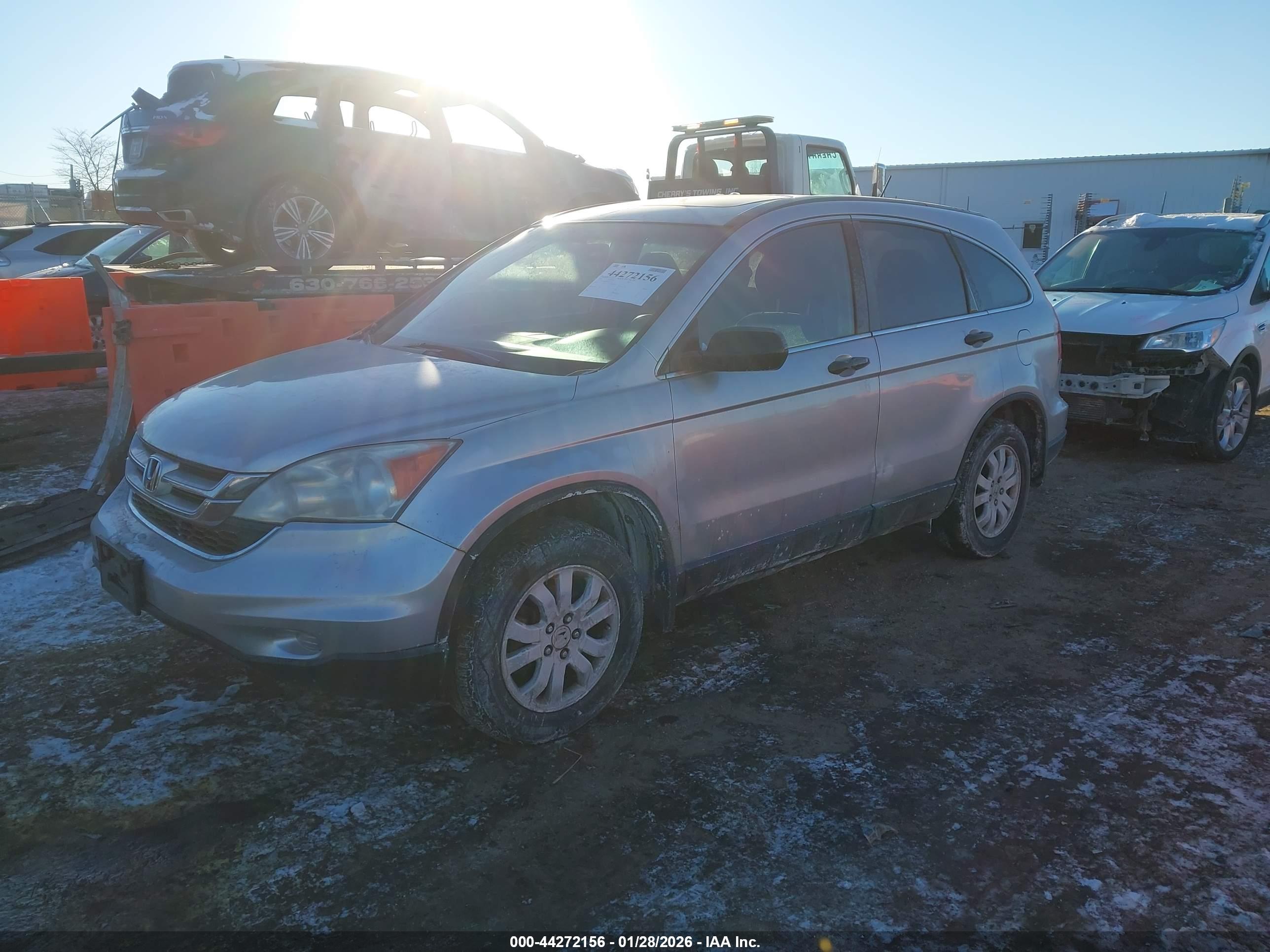 HONDA CR-V image 2