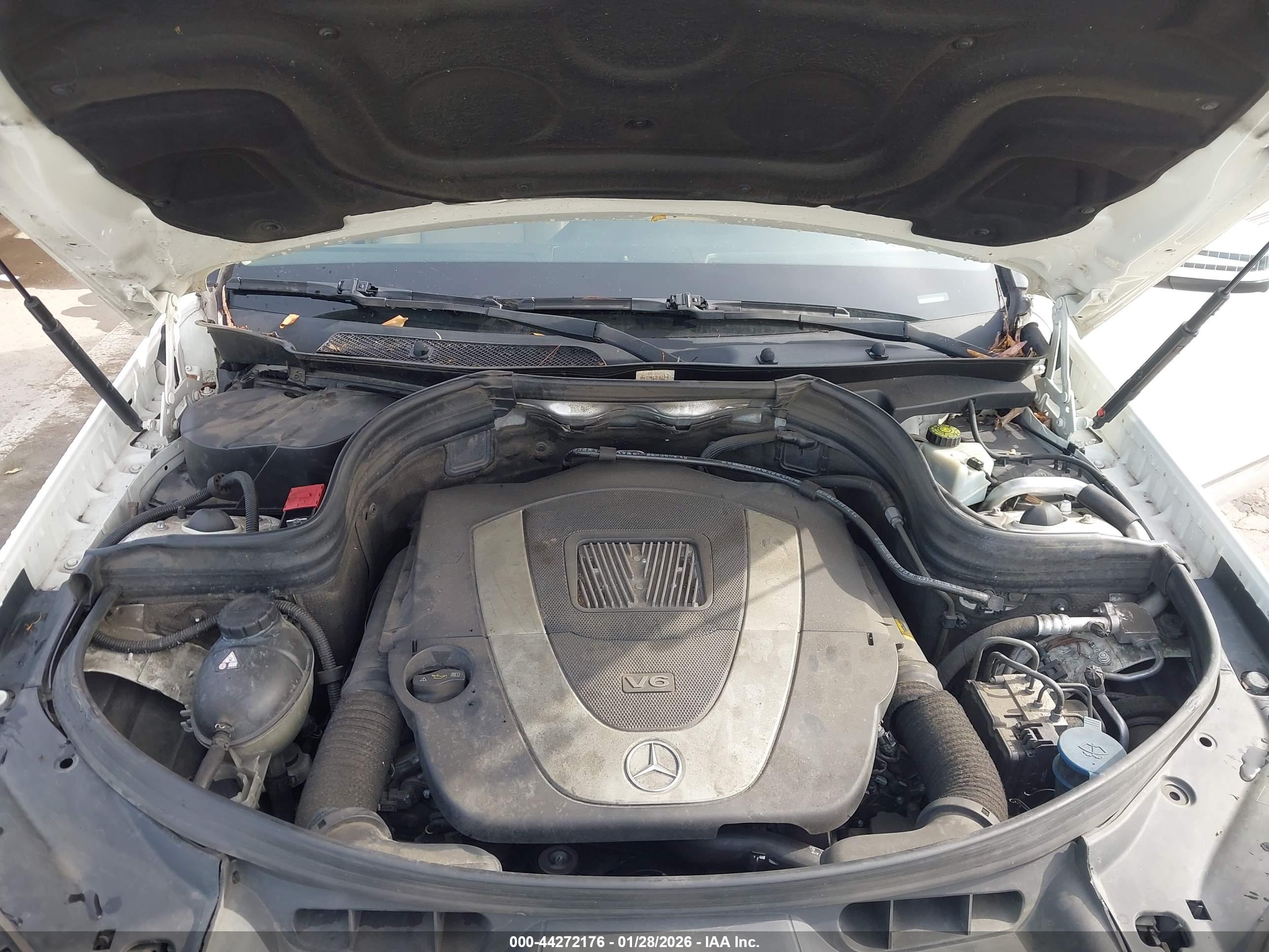 MERCEDES-BENZ GLK image 10