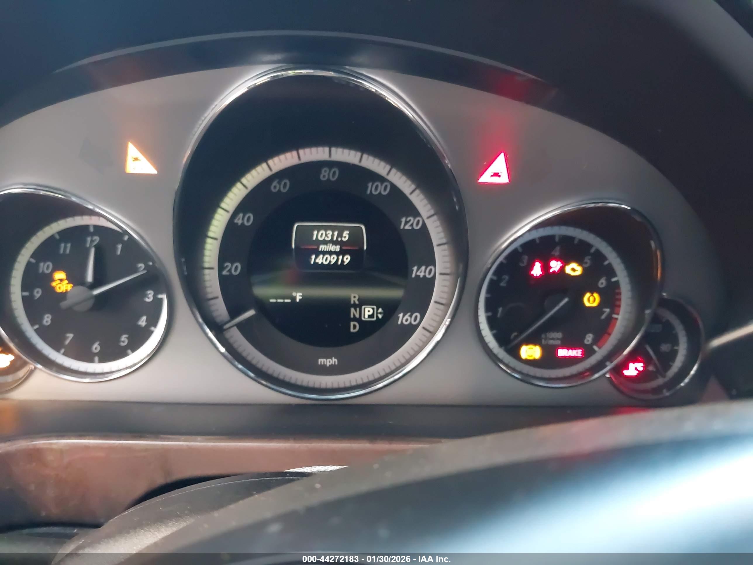 MERCEDES-BENZ E image 7