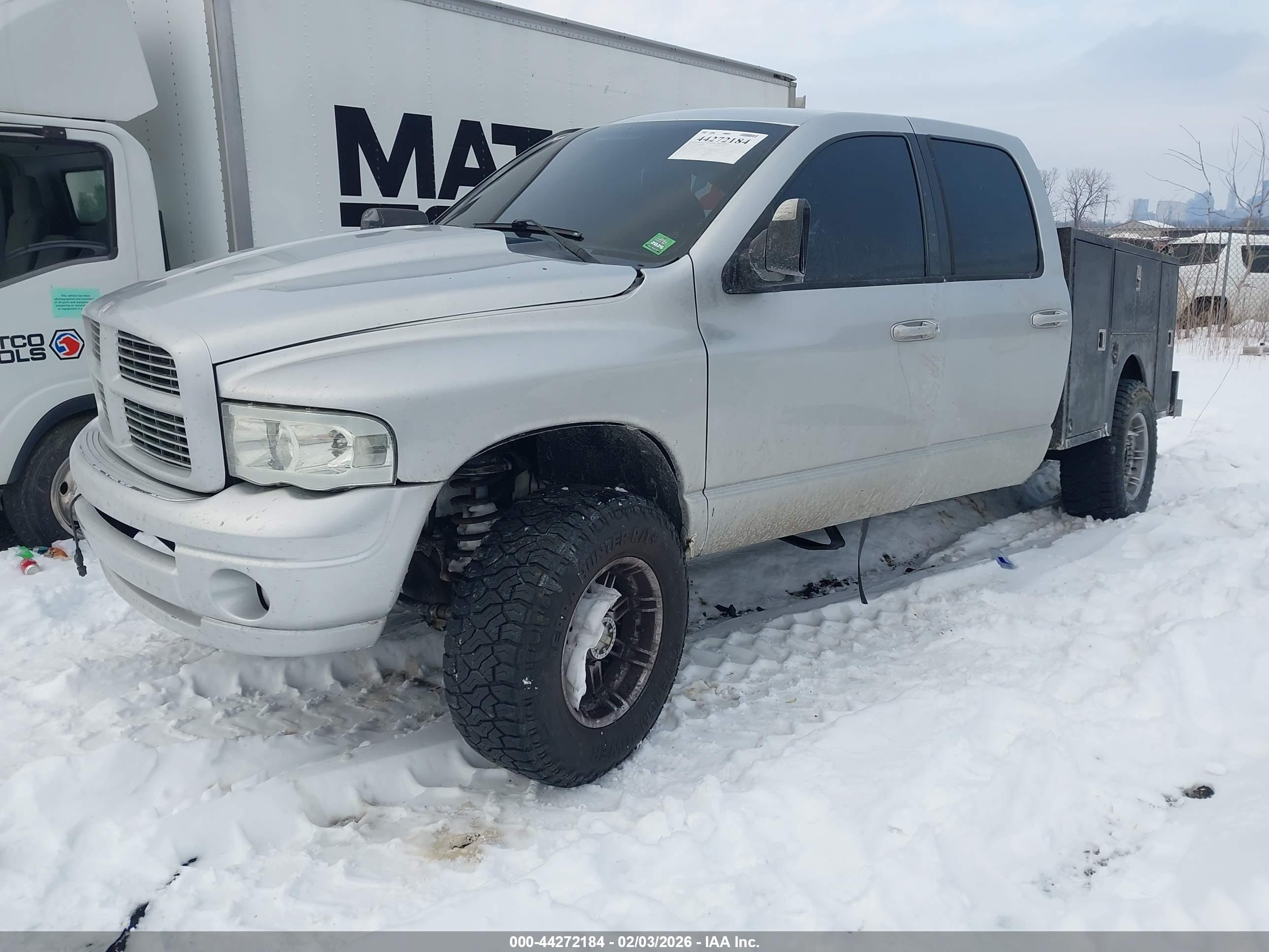 DODGE RAM image 2