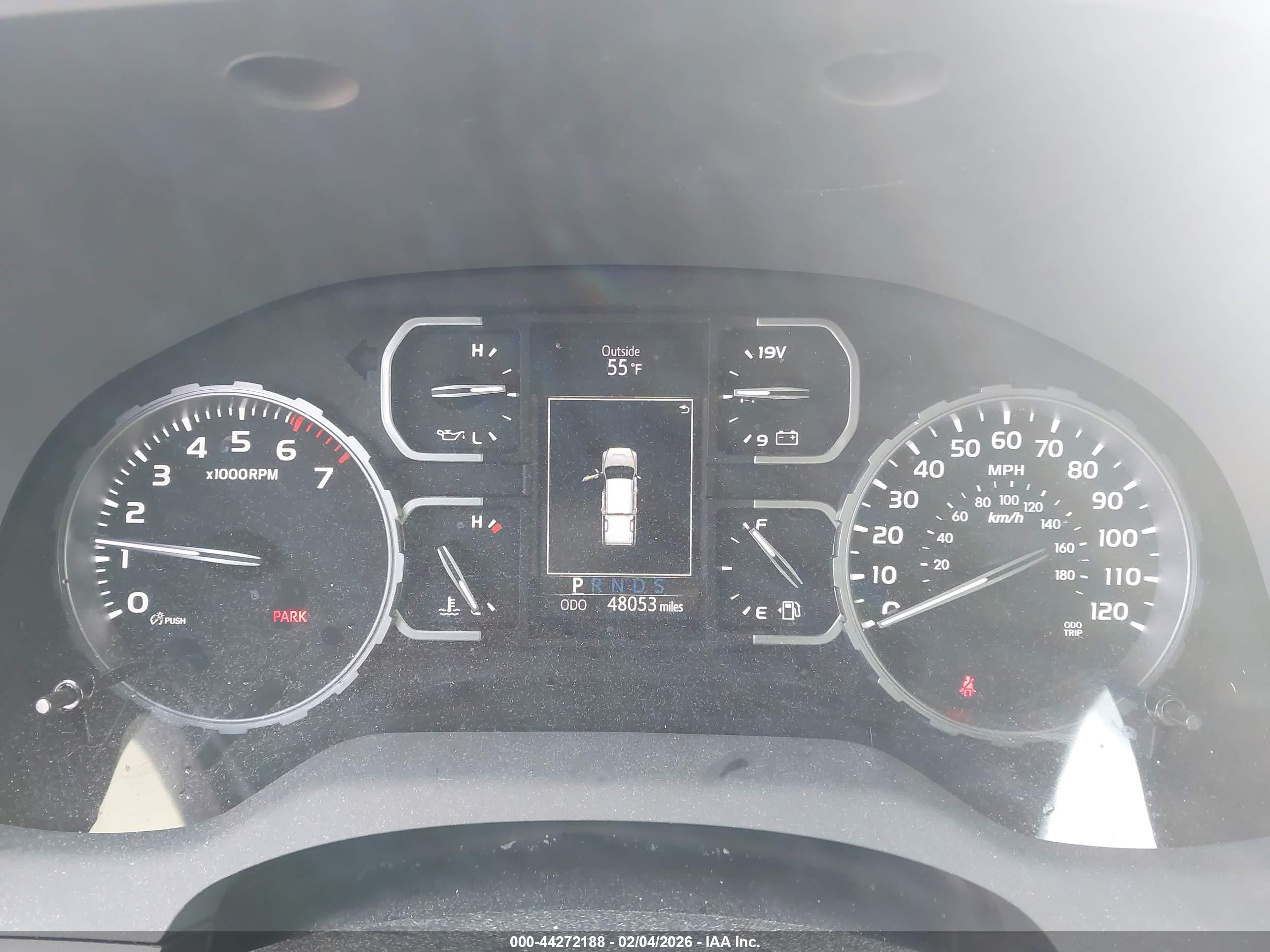 TOYOTA TUNDRA image 7