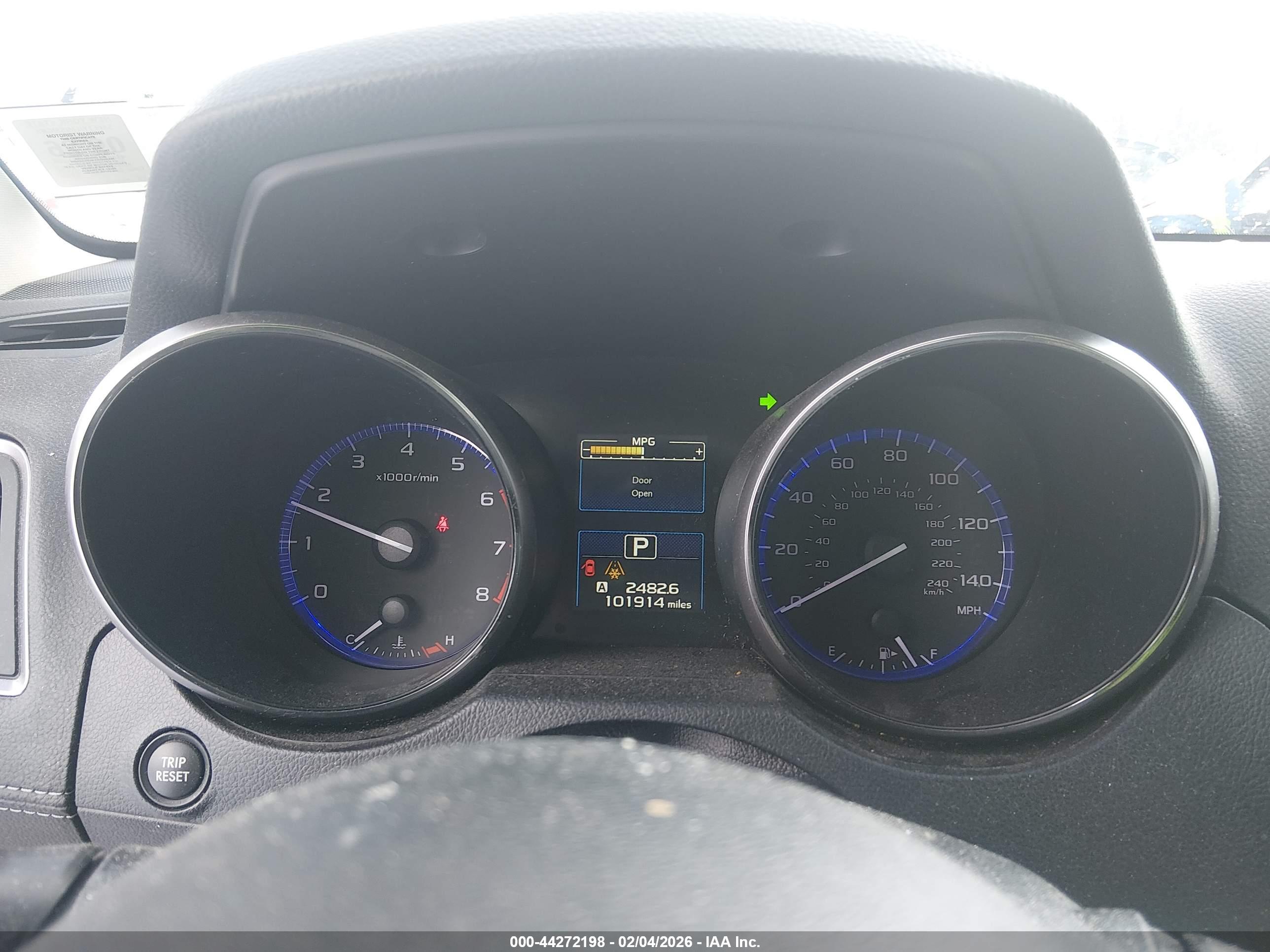 SUBARU OUTBACK image 7
