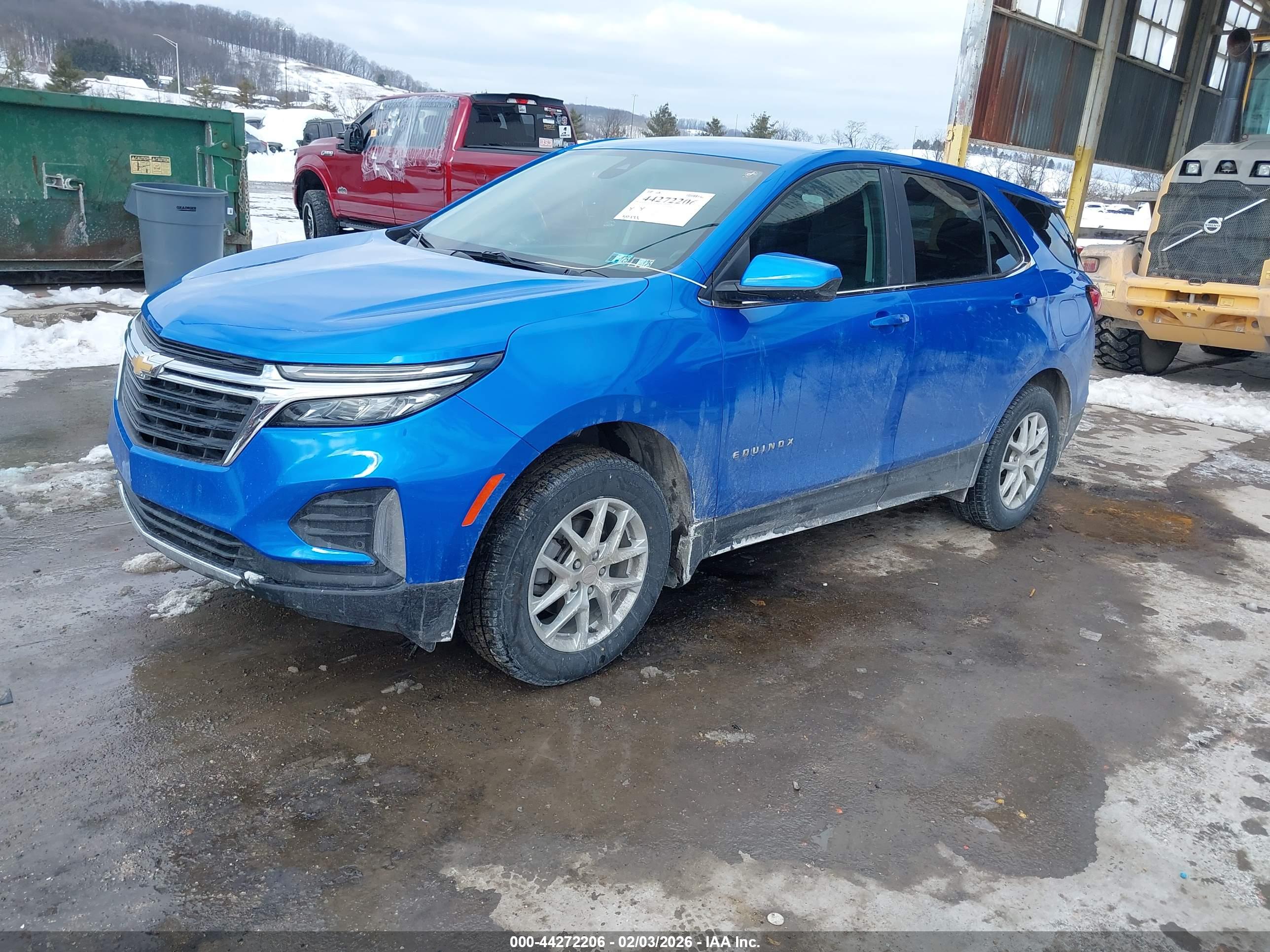 CHEVROLET EQUINOX image 2