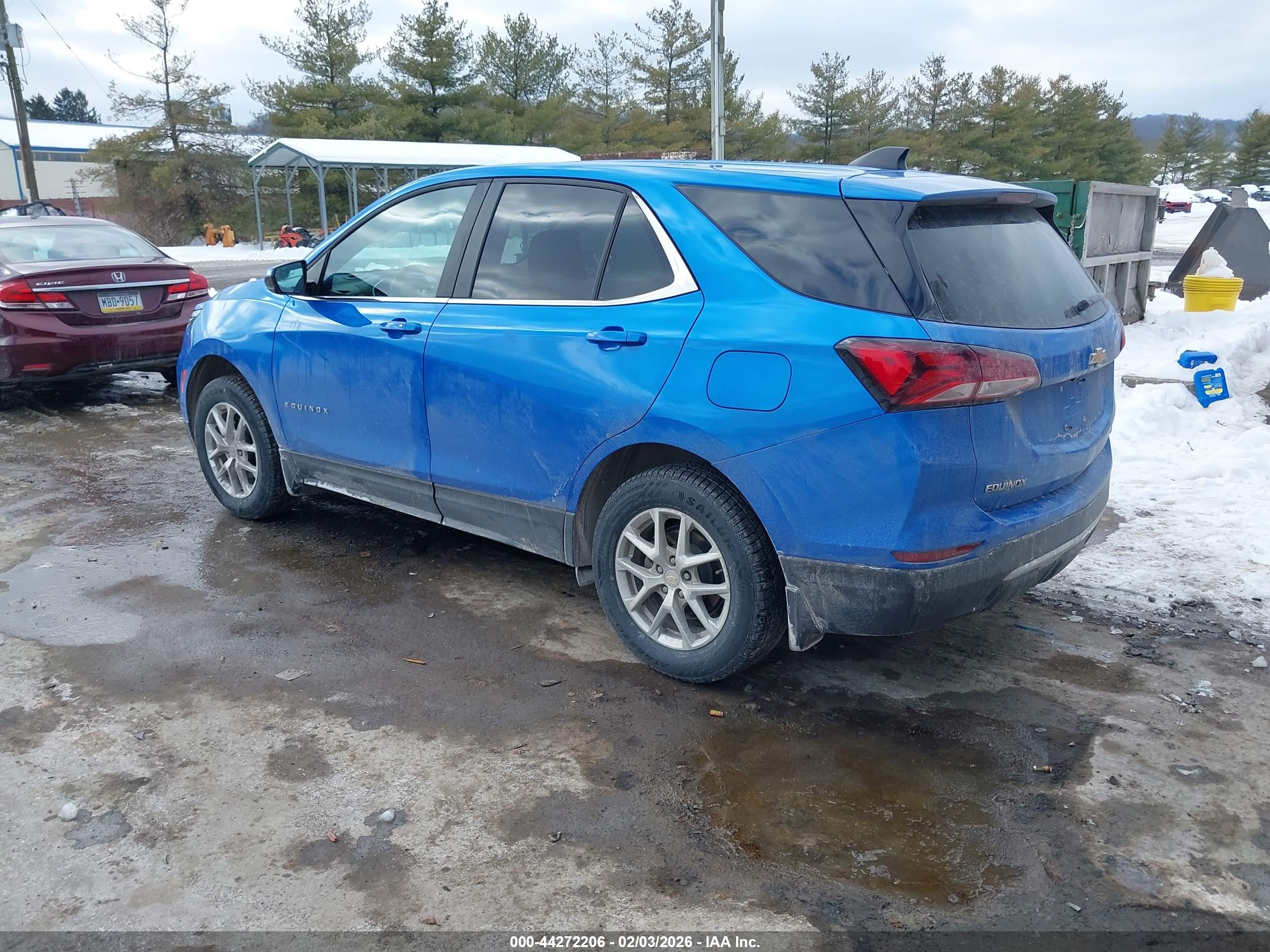 CHEVROLET EQUINOX image 3