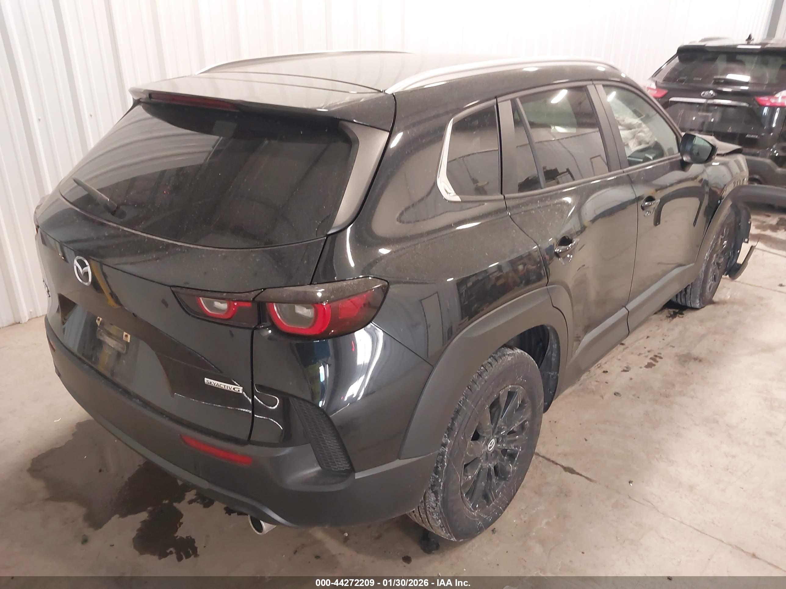 MAZDA CX-50 image 4
