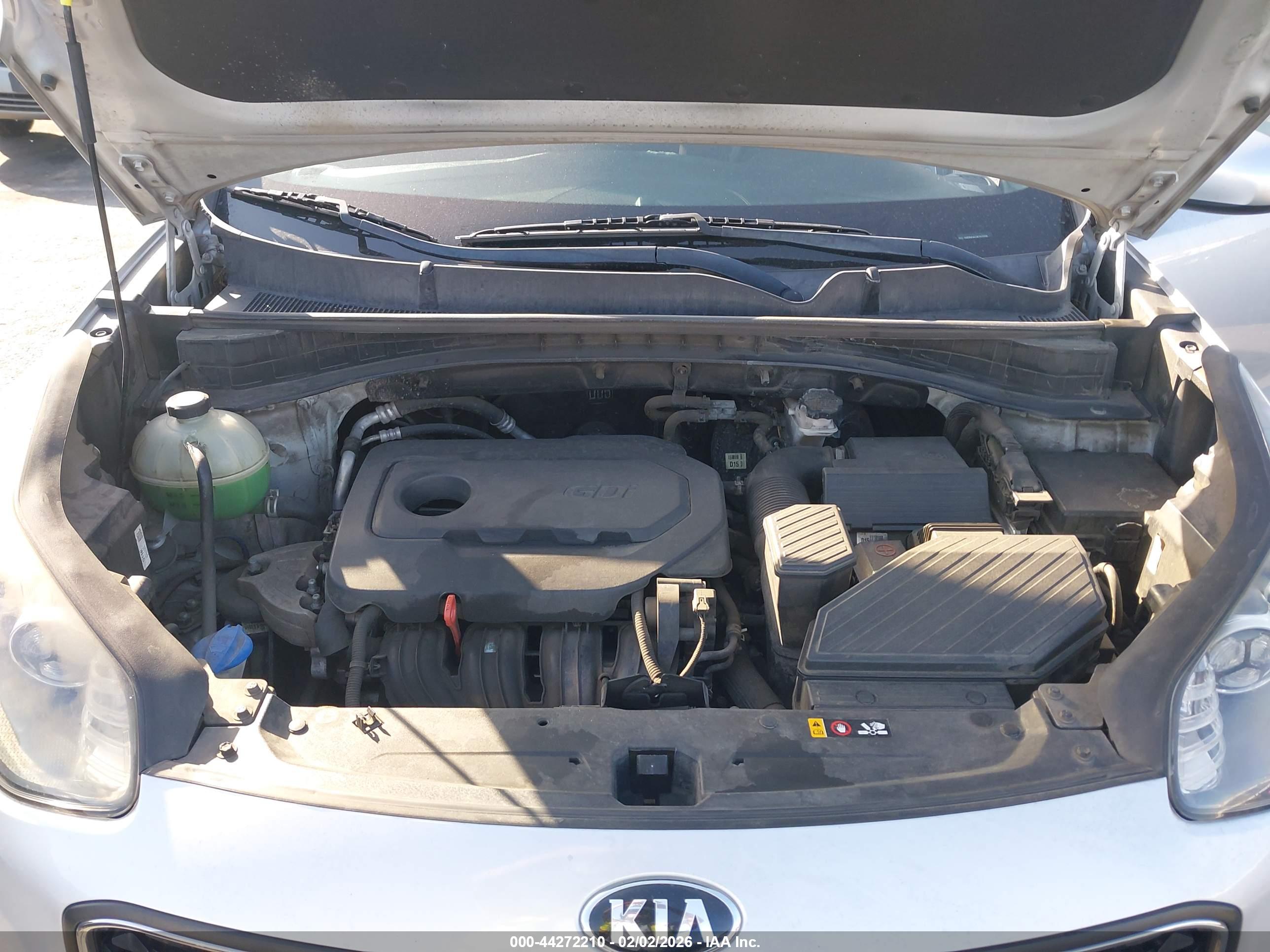 KIA SPORTAGE image 10