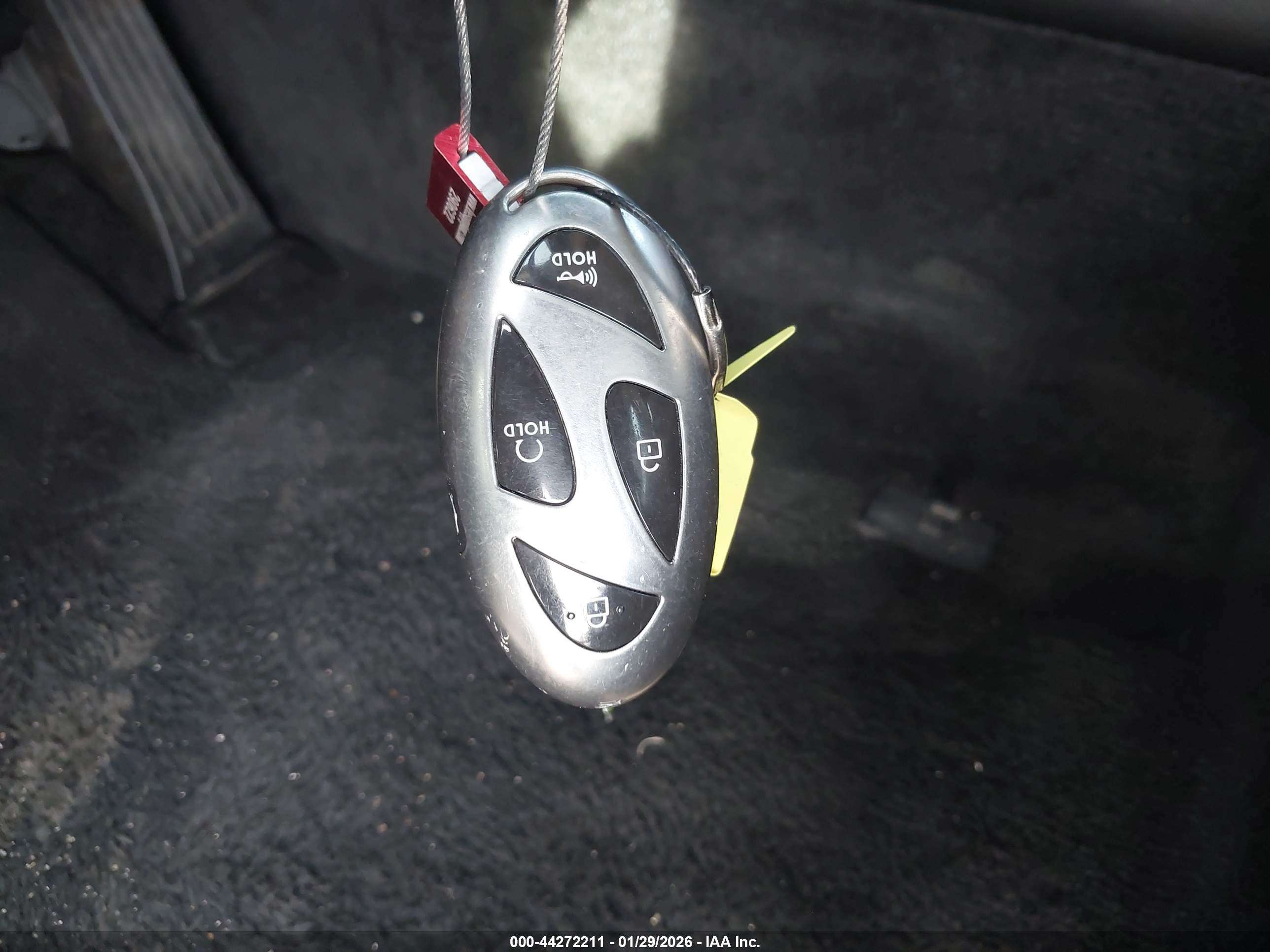 HYUNDAI SONATA image 11