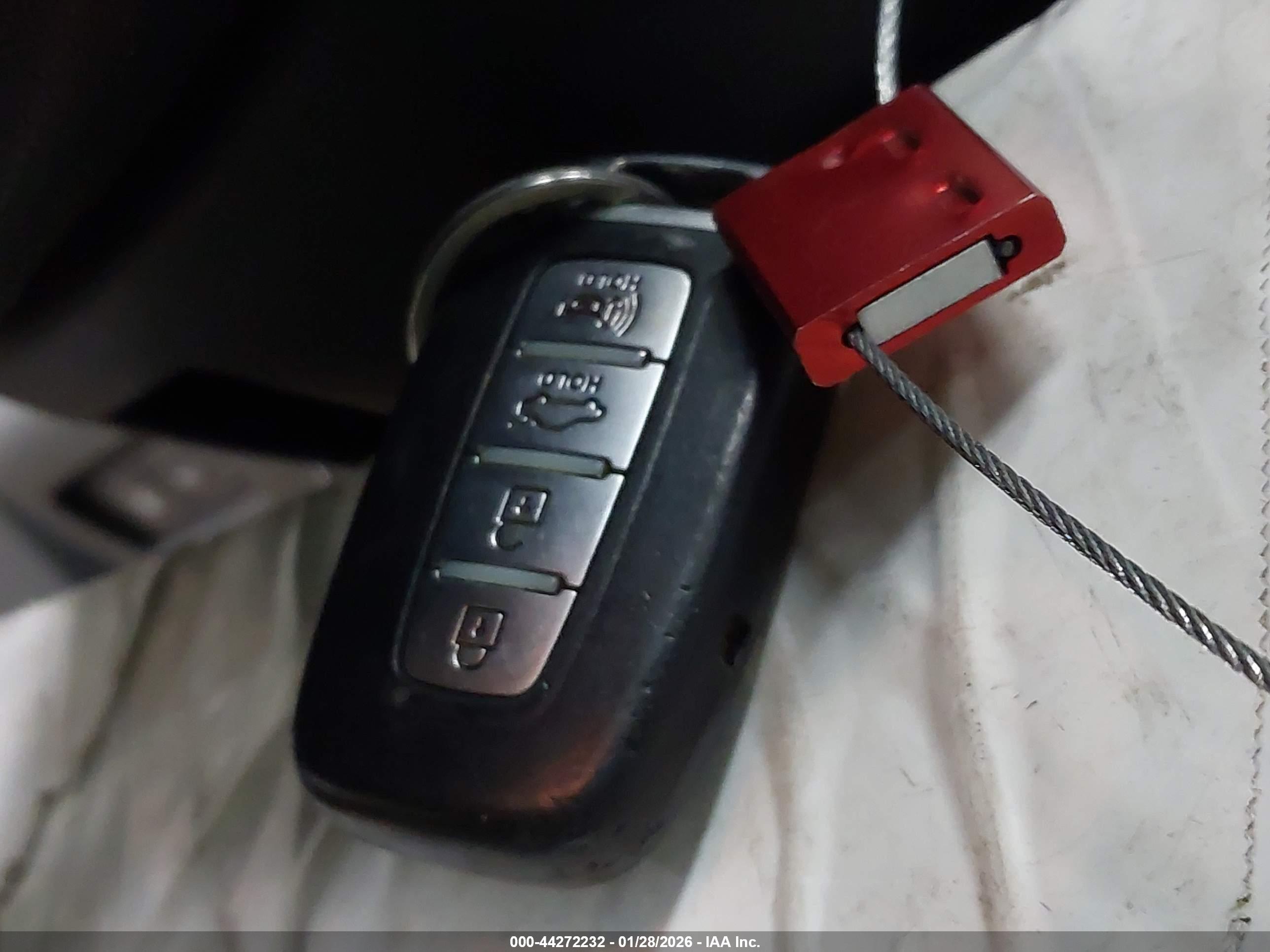 HYUNDAI SONATA image 11