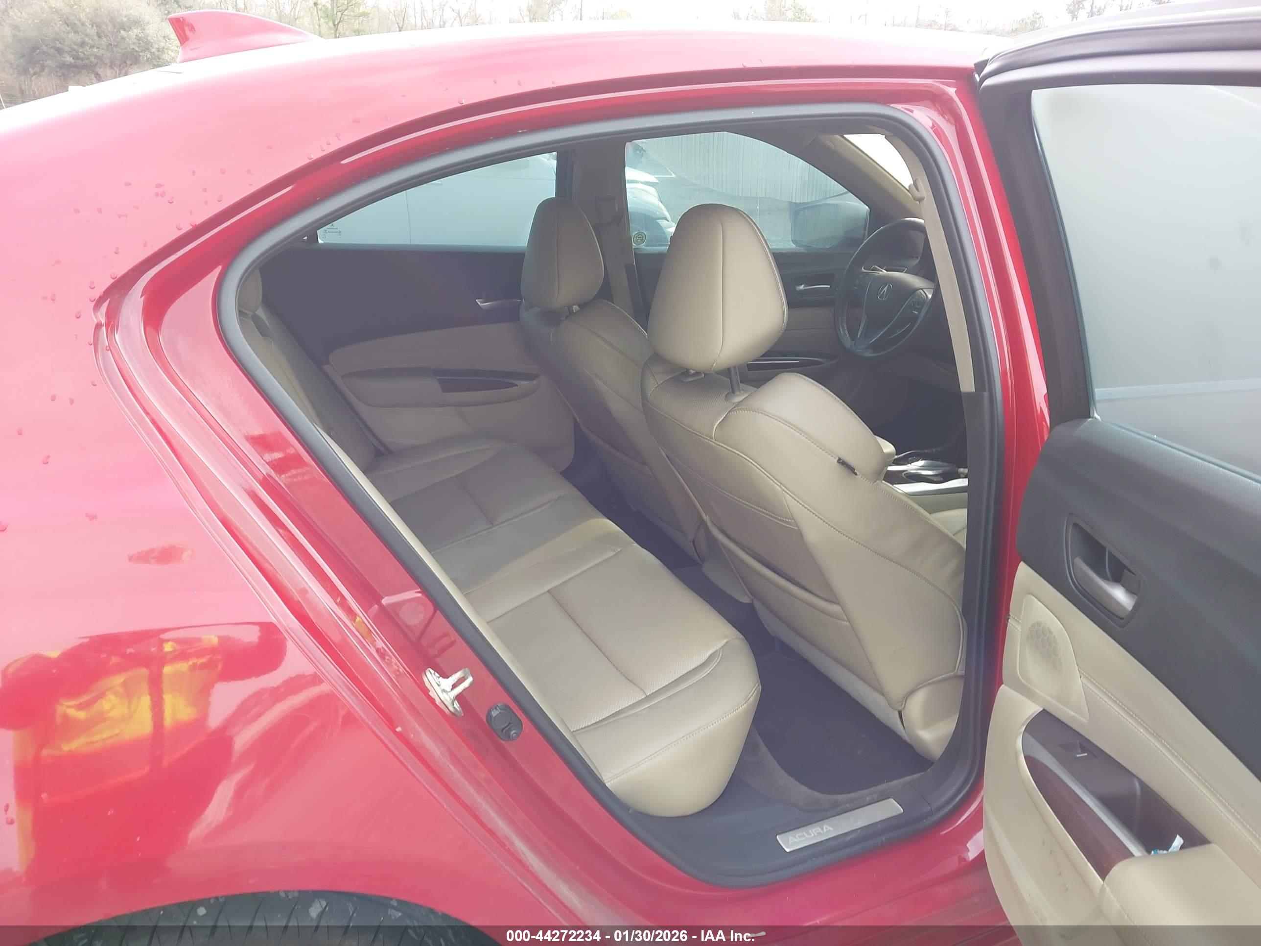 ACURA TLX image 8