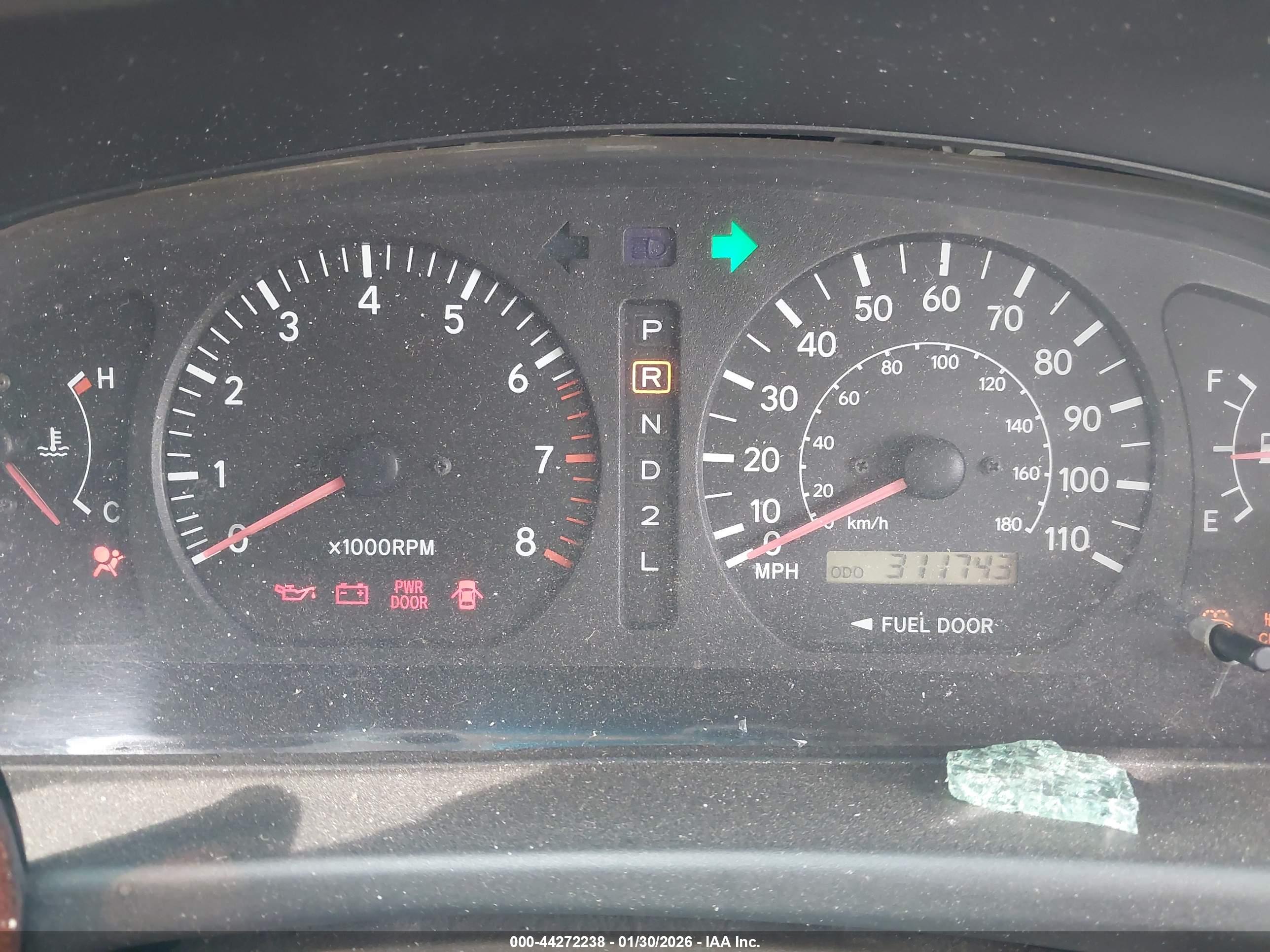 TOYOTA SIENNA image 7