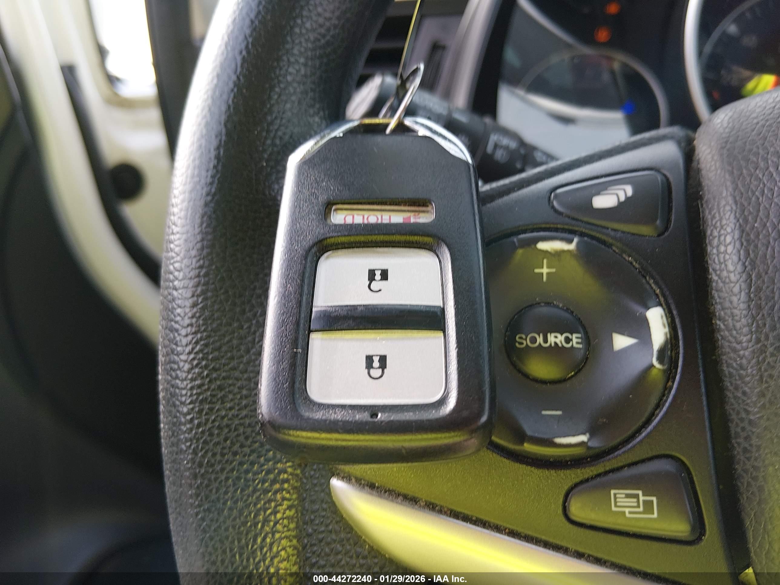 HONDA FIT image 11