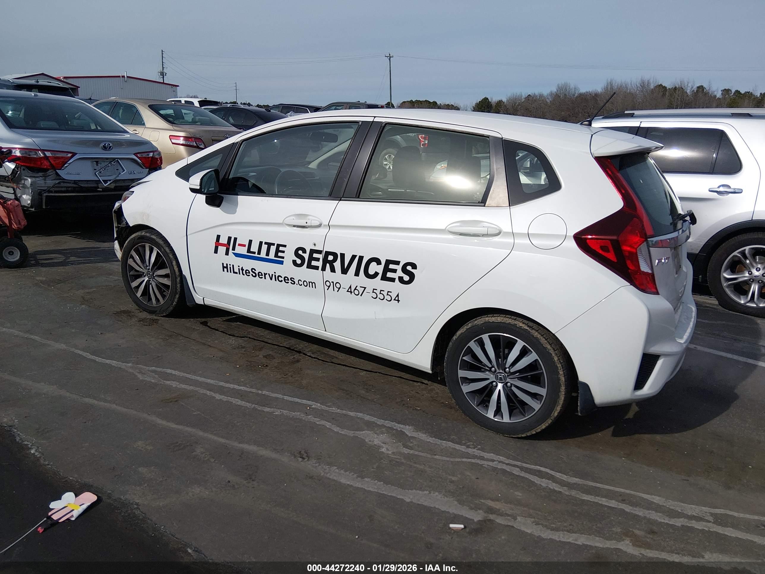 HONDA FIT image 3