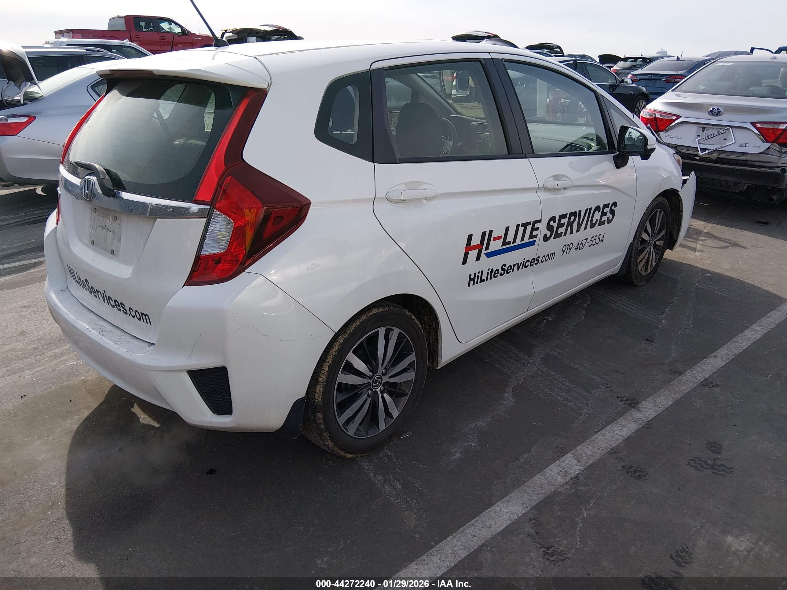 HONDA FIT image 4