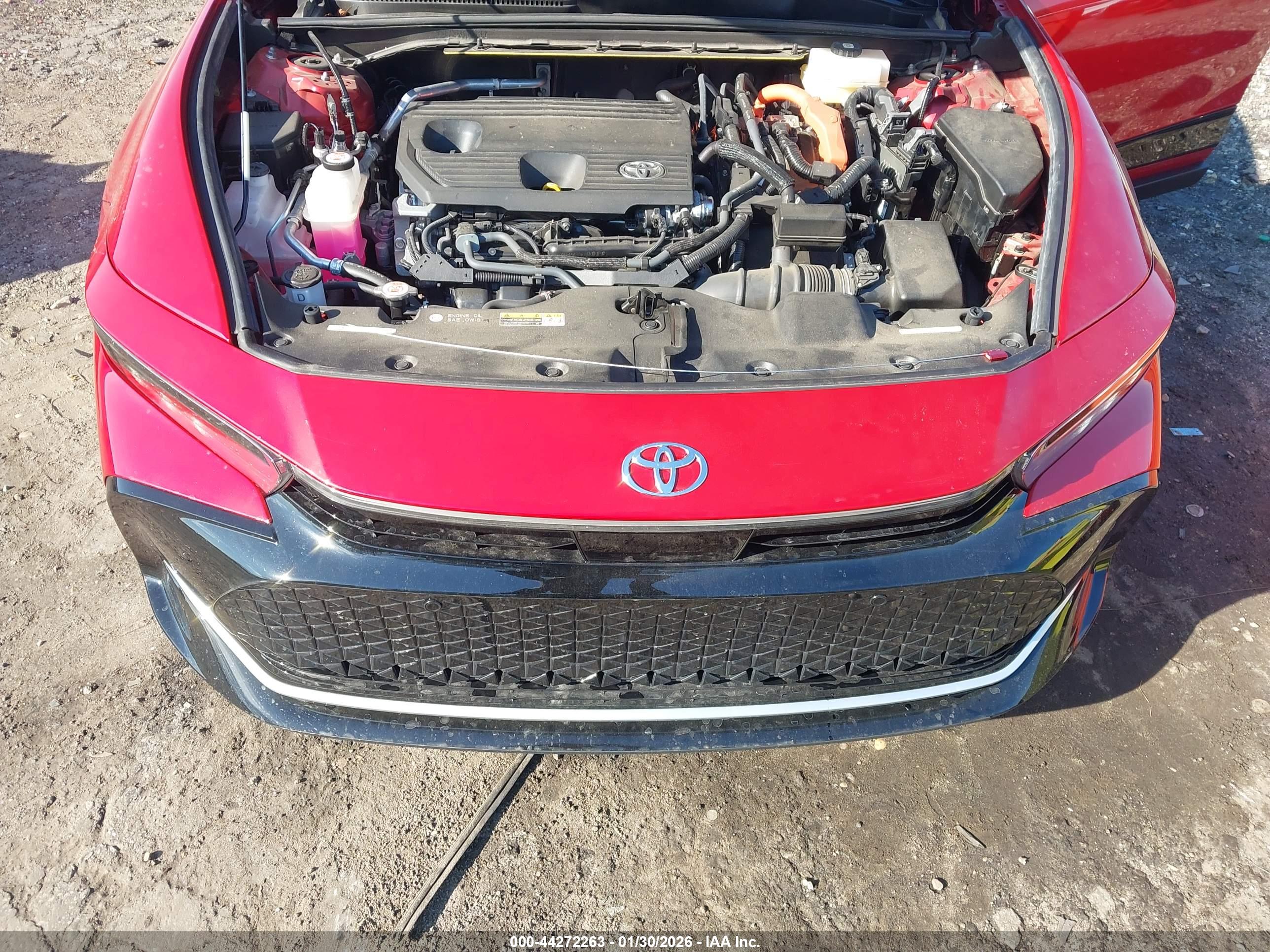 TOYOTA CROWN image 10