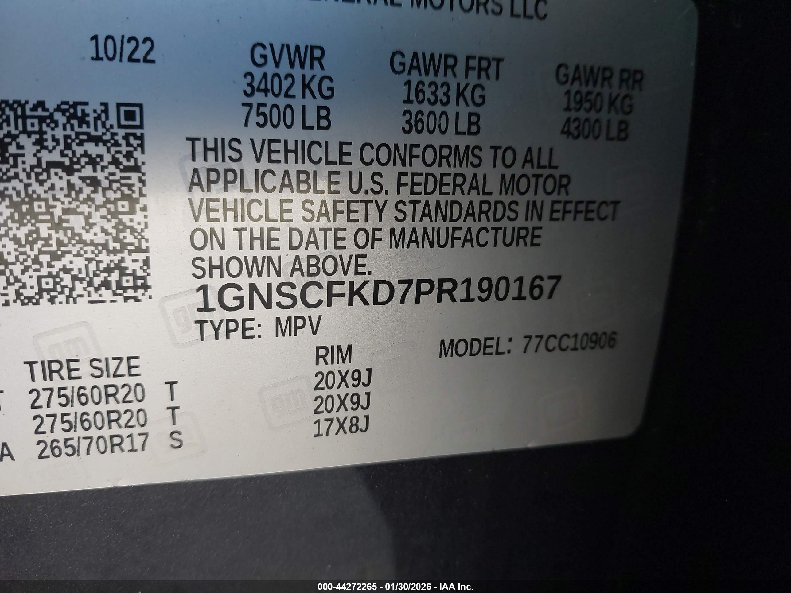 CHEVROLET SUBURBAN image 9