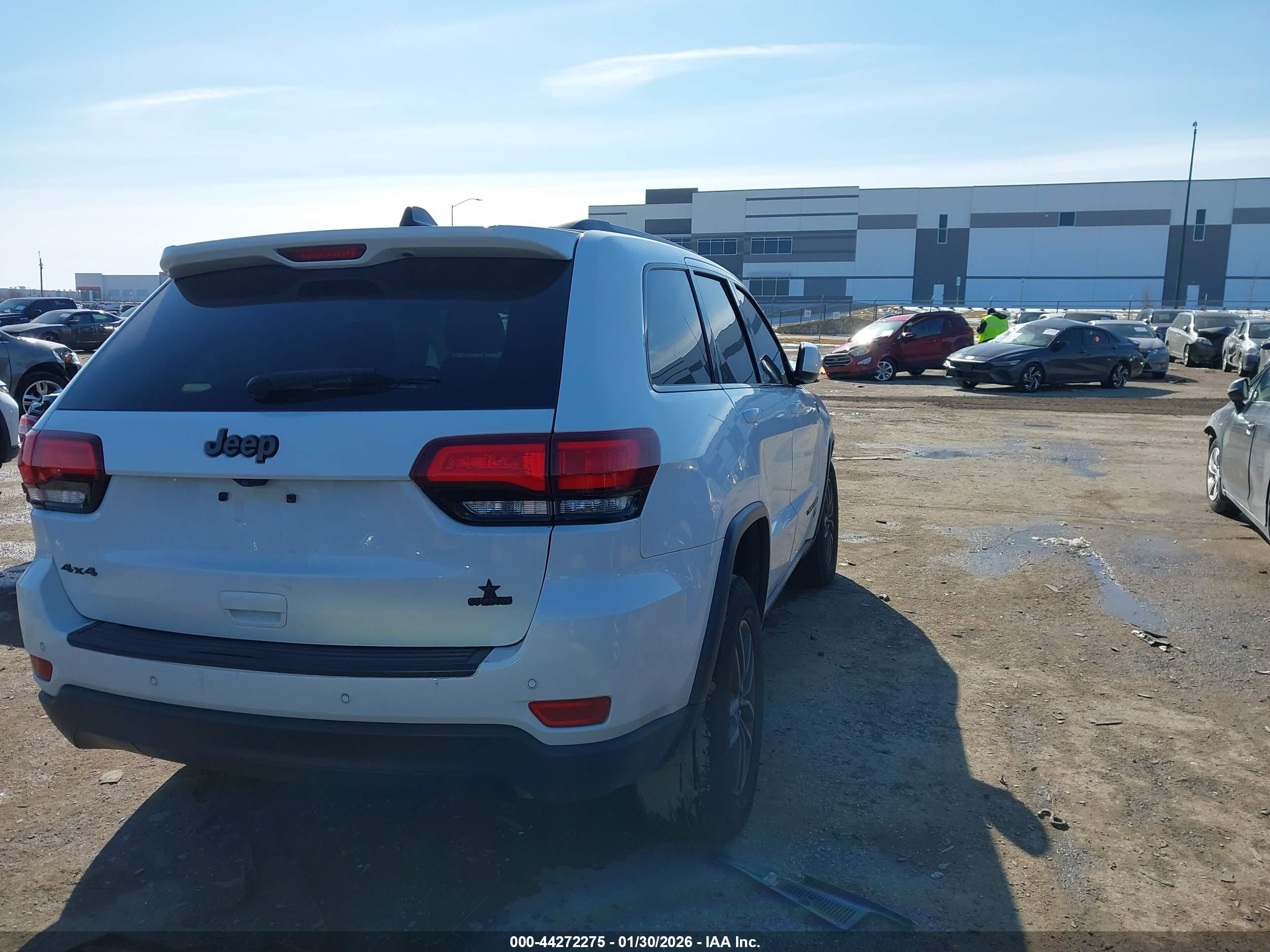 JEEP GRAND image 4