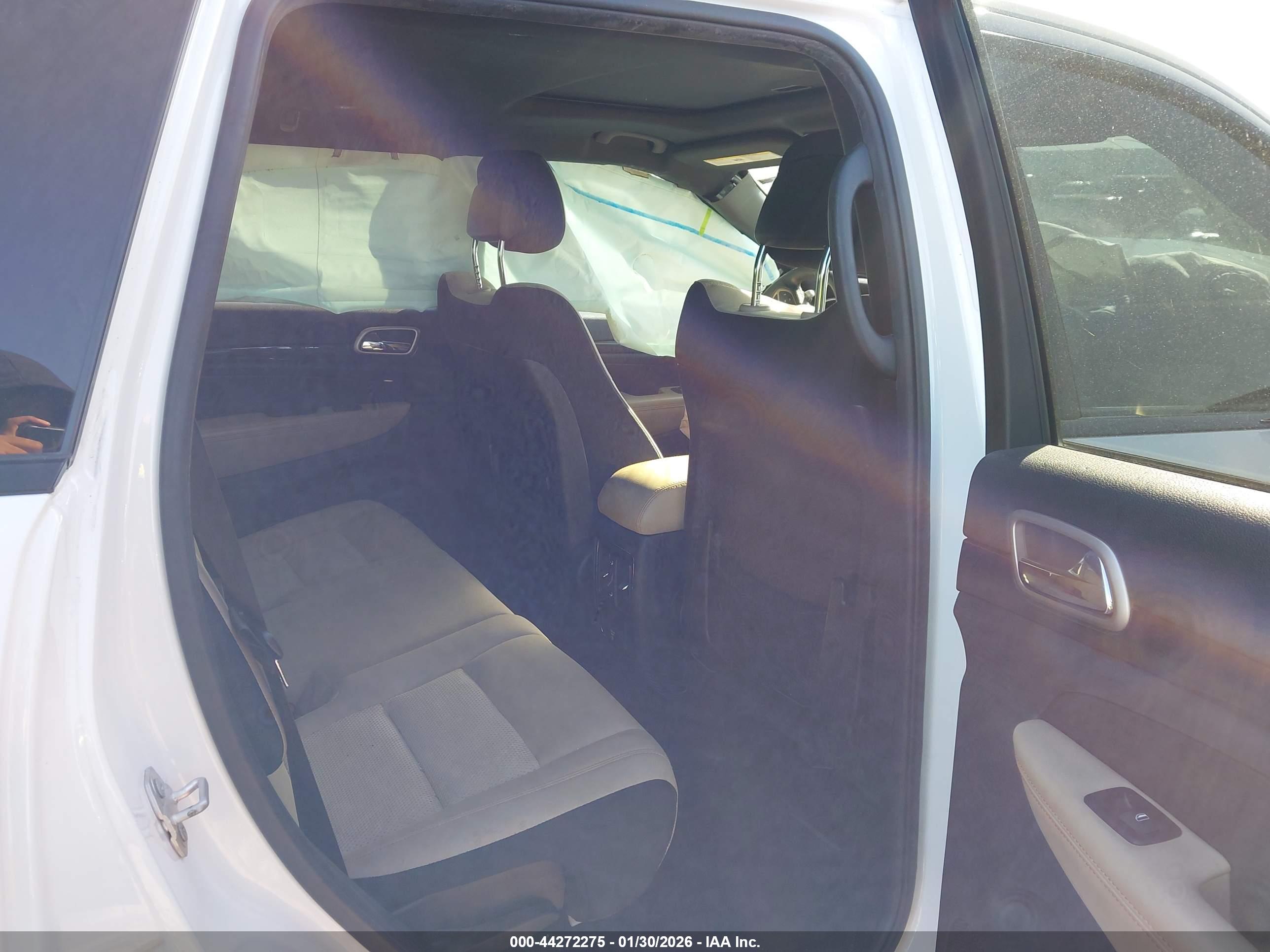 JEEP GRAND image 8