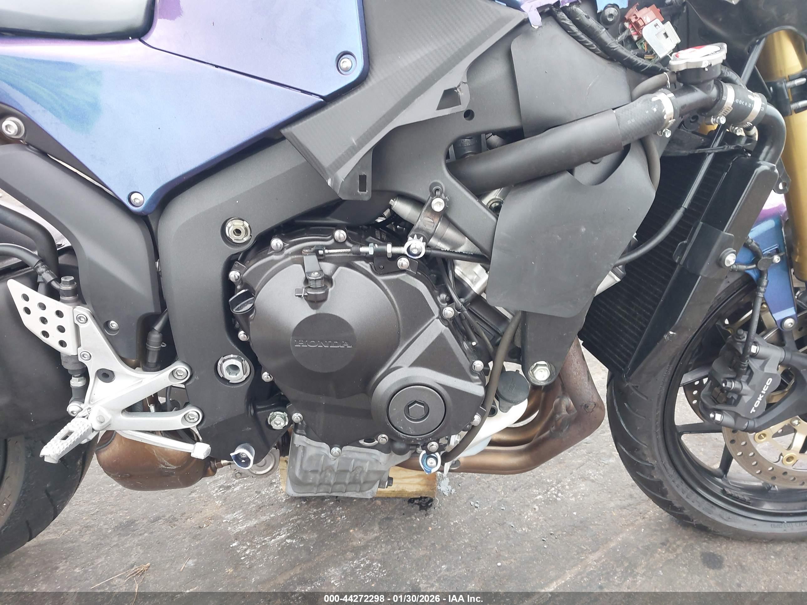 HONDA CBR600 image 8
