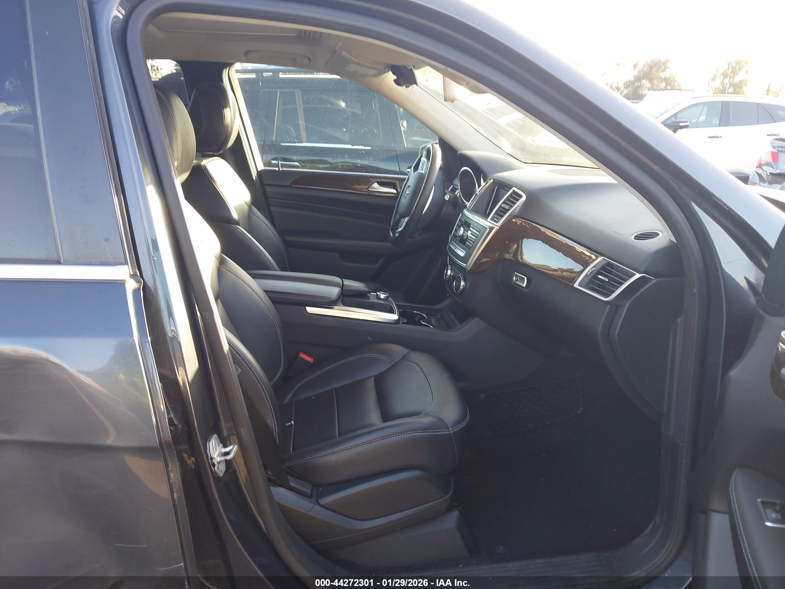 MERCEDES-BENZ ML image 5