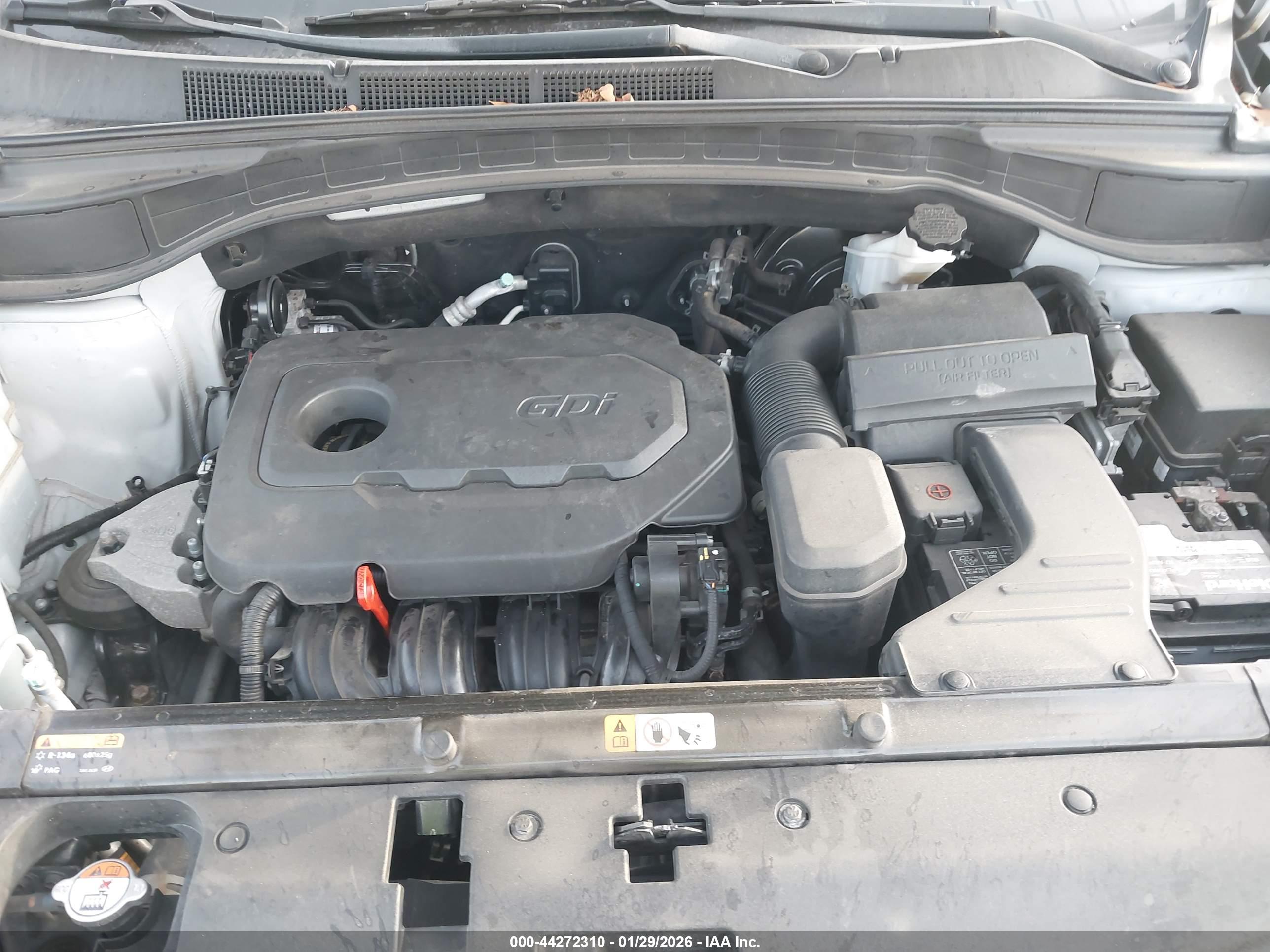 HYUNDAI SANTA image 10