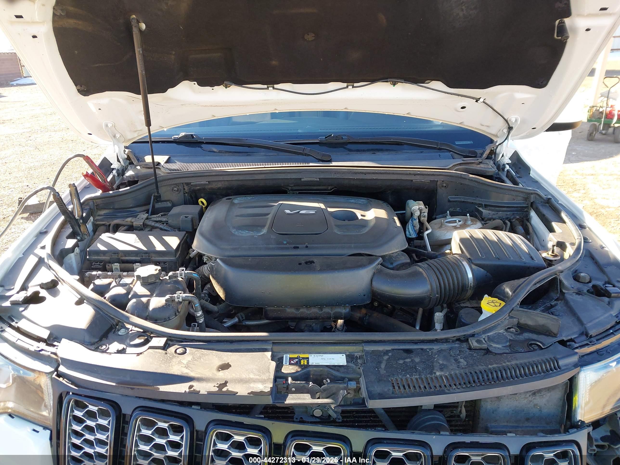 JEEP GRAND image 10