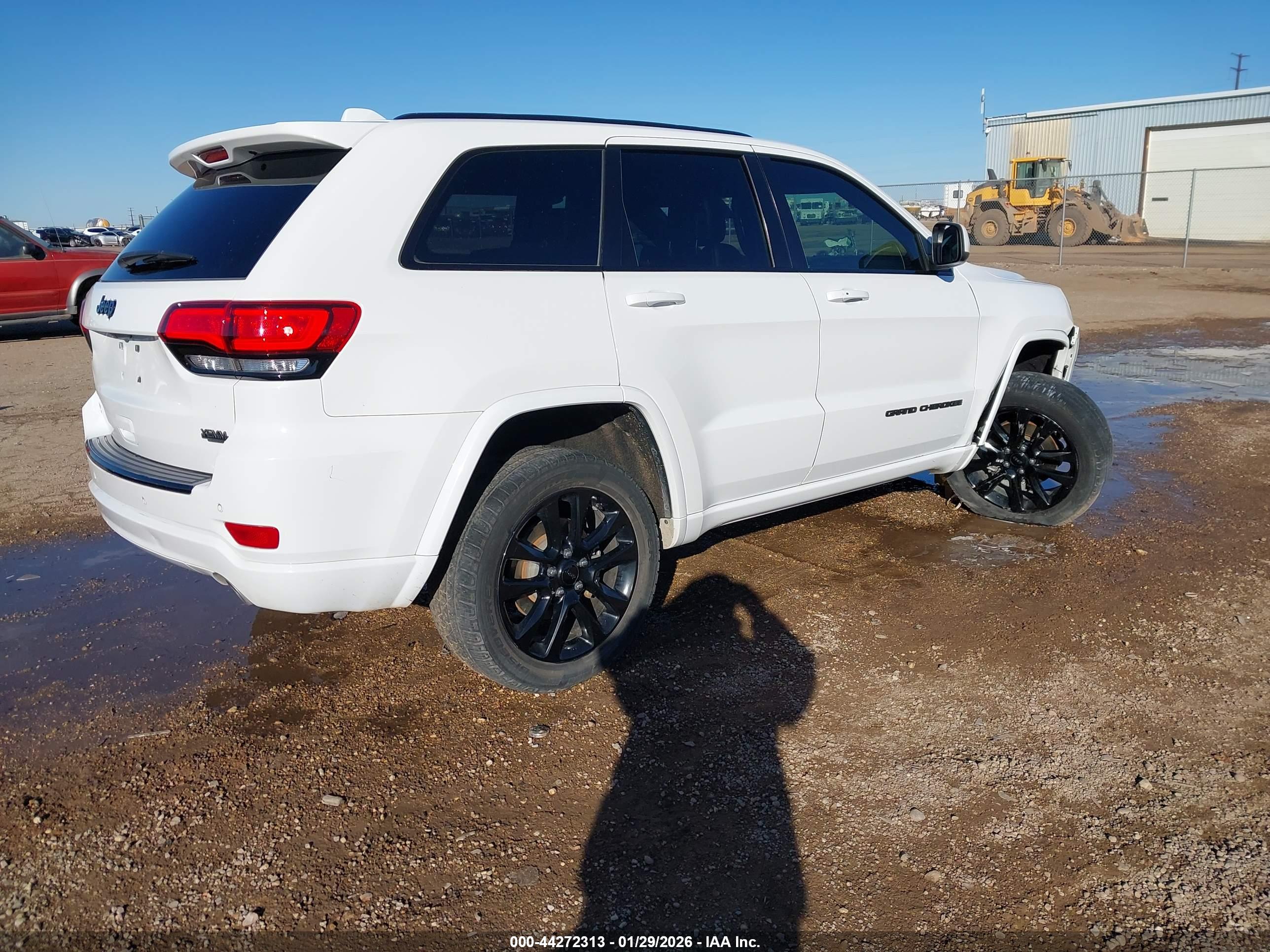 JEEP GRAND image 4